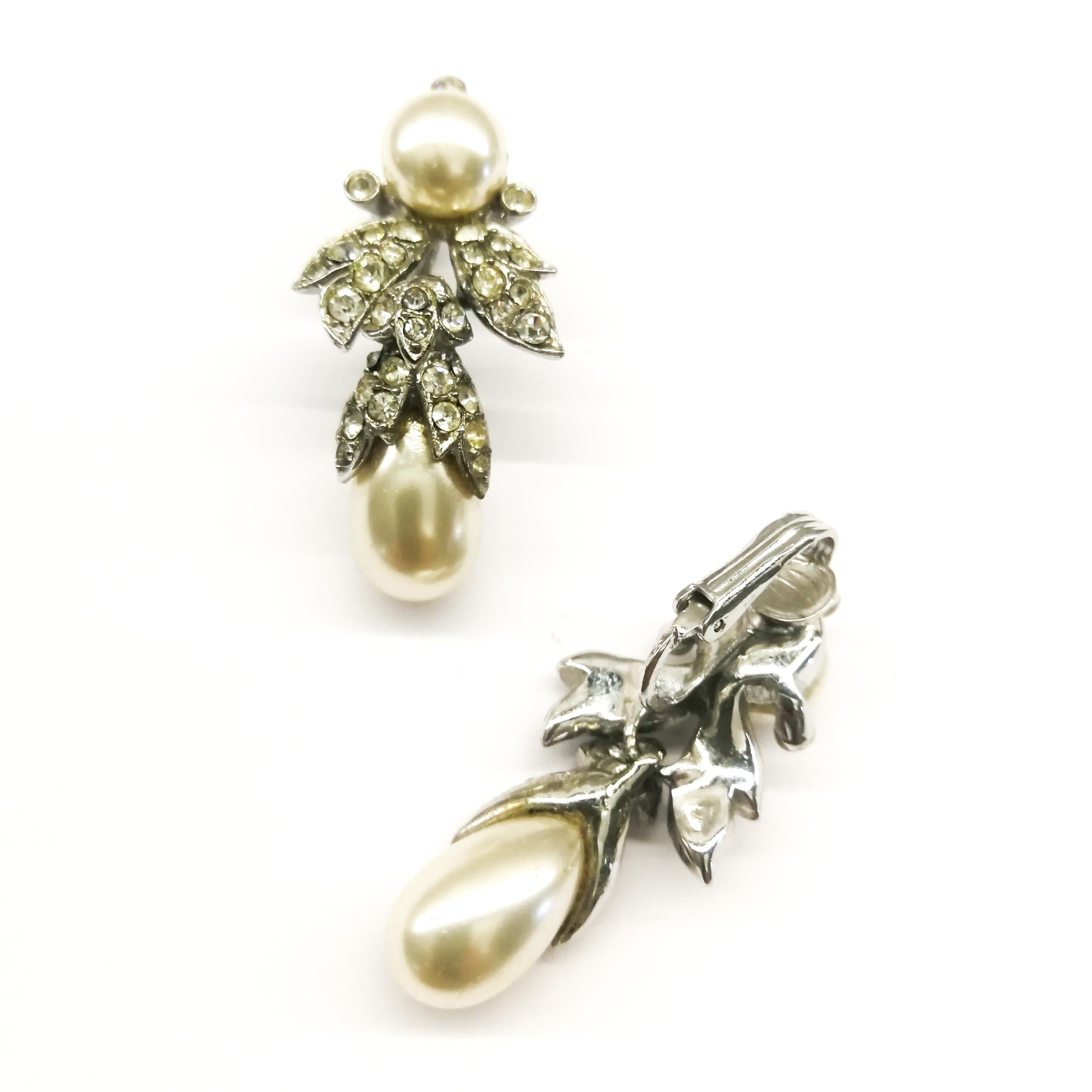 Paste pearl and clear paste drop earrings, Mitchel Maer for Christian Dior, 1950s In Good Condition In Greyabbey, County Down