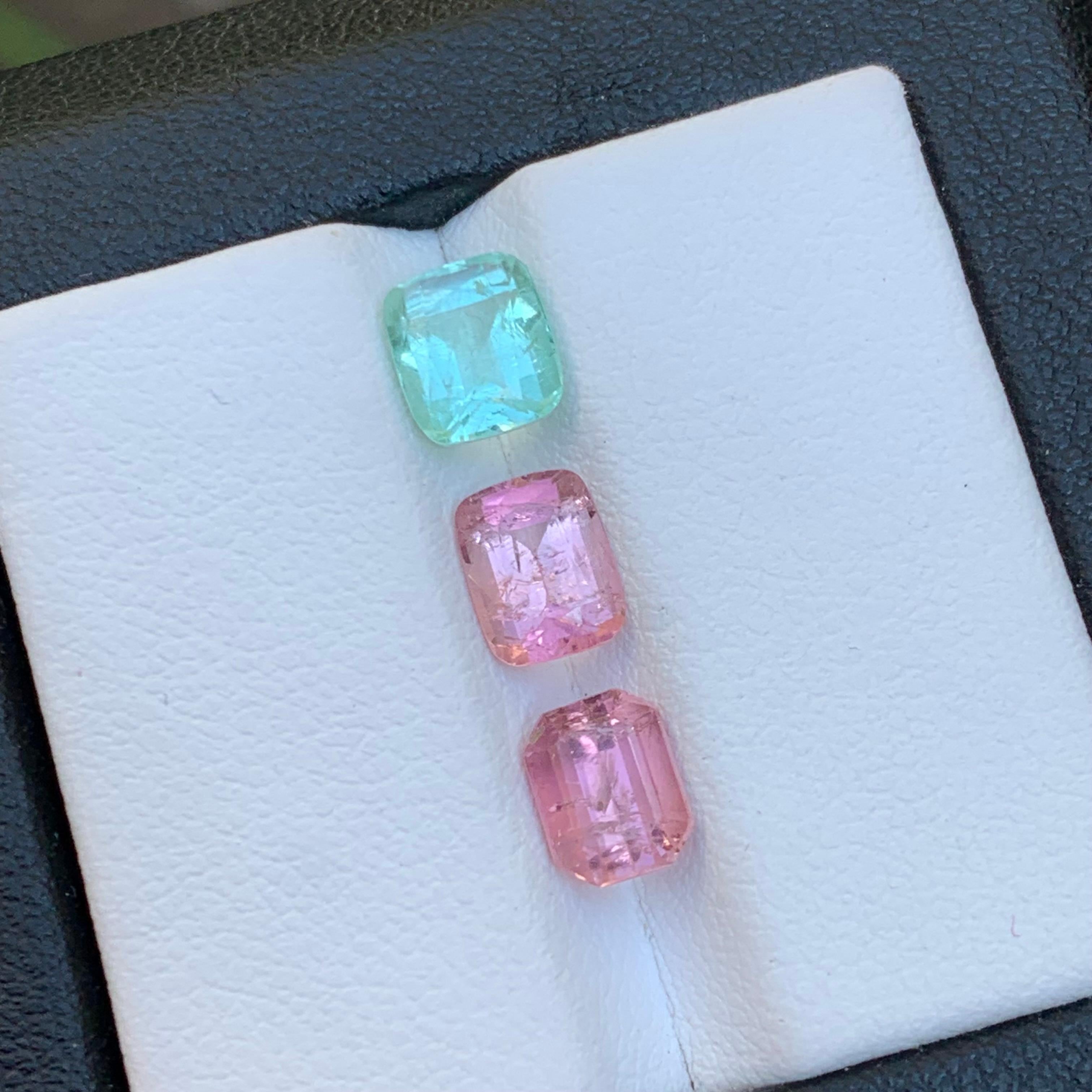 Gemas sueltas de turmalina natural verde y rosa pastel Lote 3,65 ct talla cojín en venta 1
