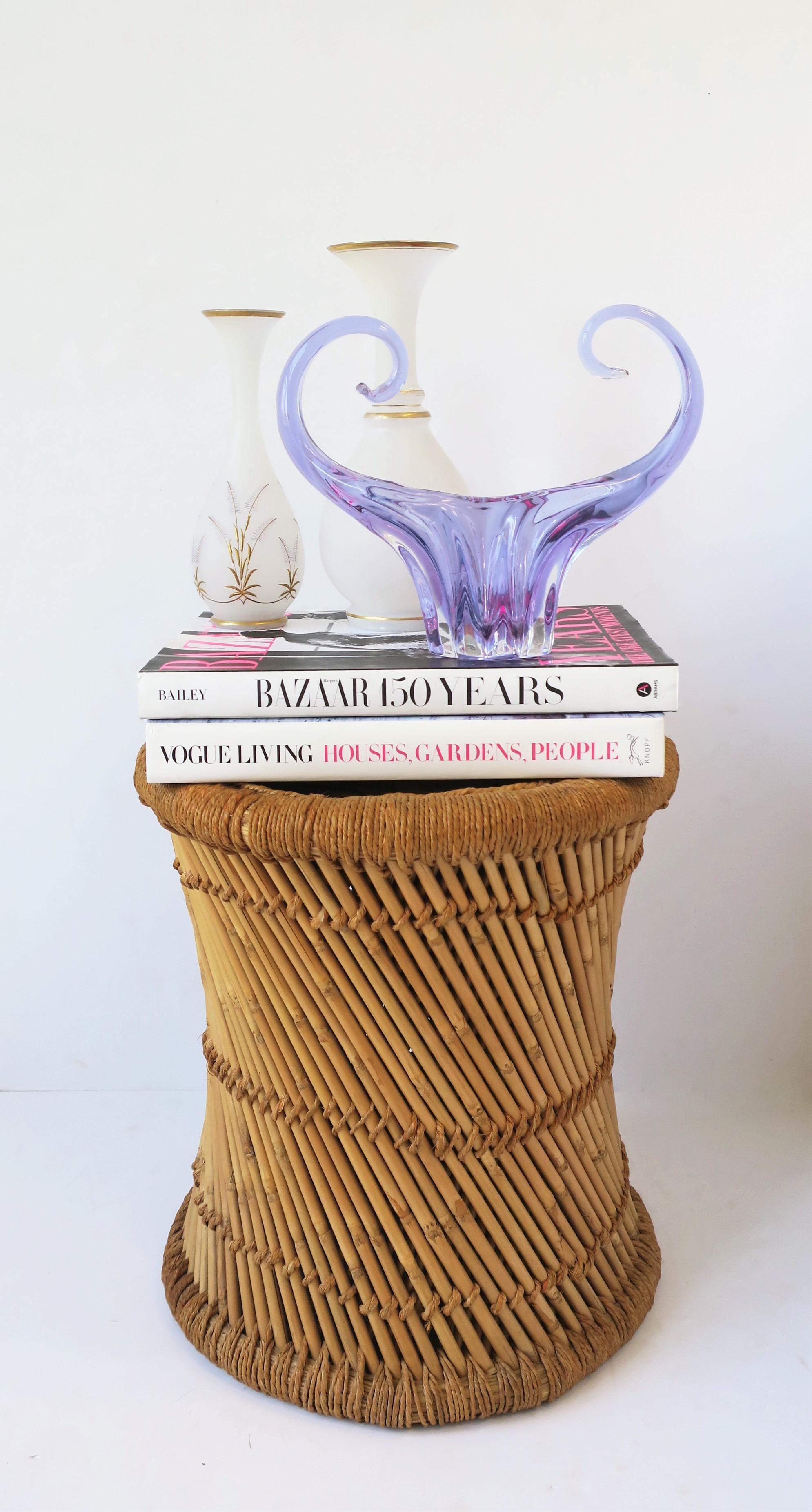 Pastel Lavender Purple Art Glass Bowl For Sale 2