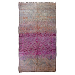 Pastellfarbener marokkanischer Beni M'Guild-Teppich Curated by Breuckelen Berber