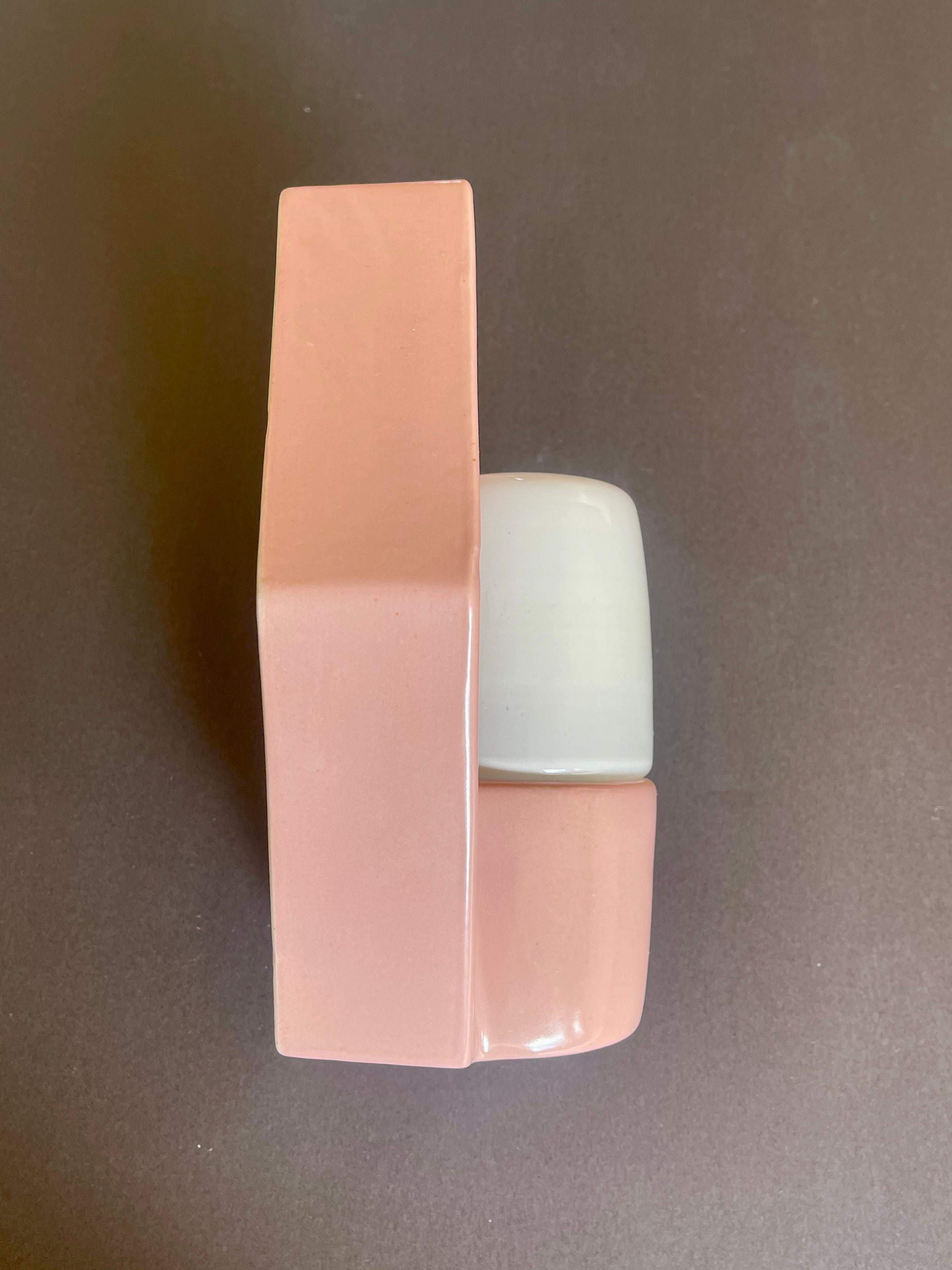 Danese Applique in ceramica rosa pastello di Lyskær Belysning dopo Wagenfeld, anni '50, Danimarca in vendita