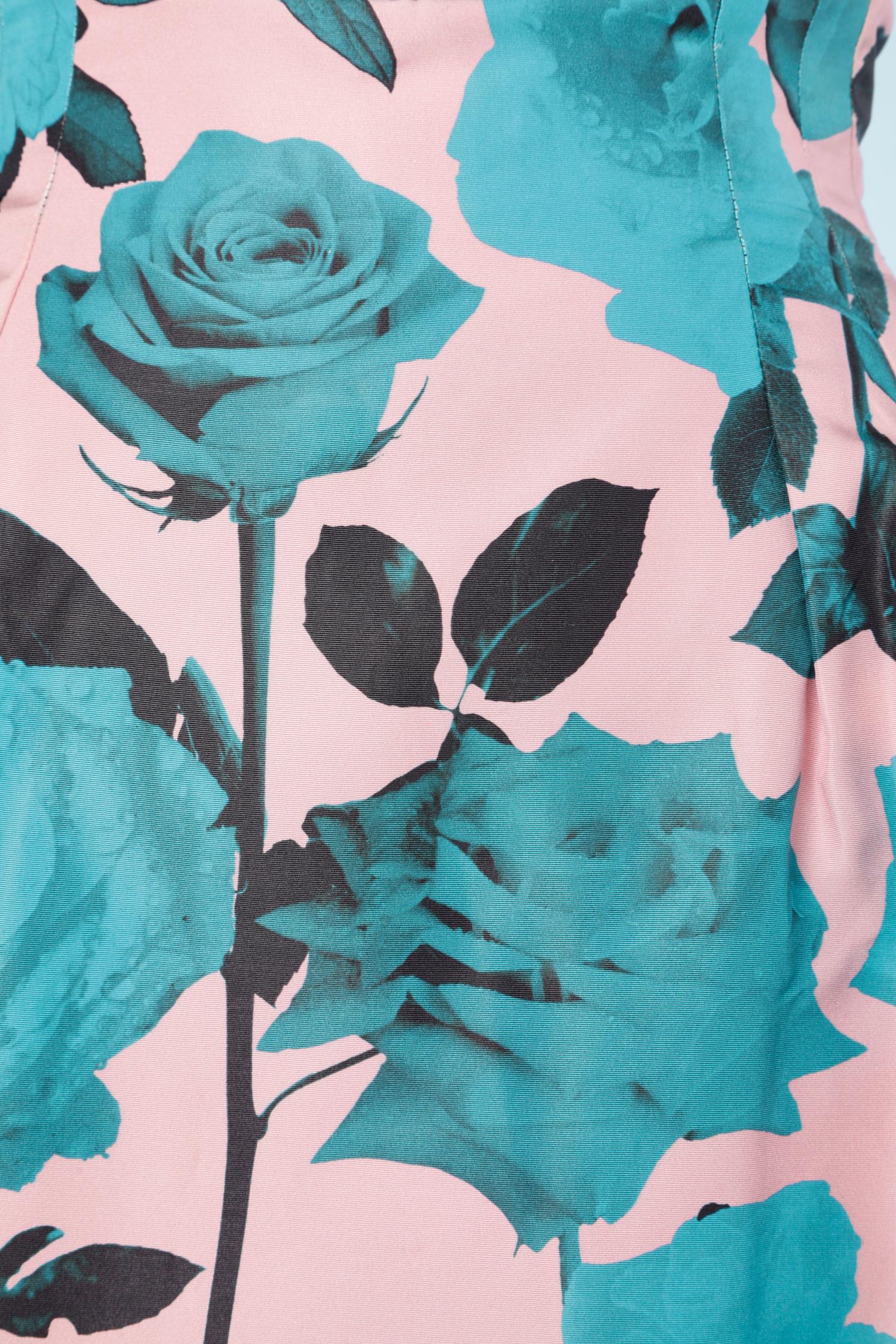 Pastellfarbenes, mit Rosen bedrucktes Seidenoberteil und Rock  Ensemble Christian Dior Paris  im Zustand „Gut“ im Angebot in Saint-Ouen-Sur-Seine, FR