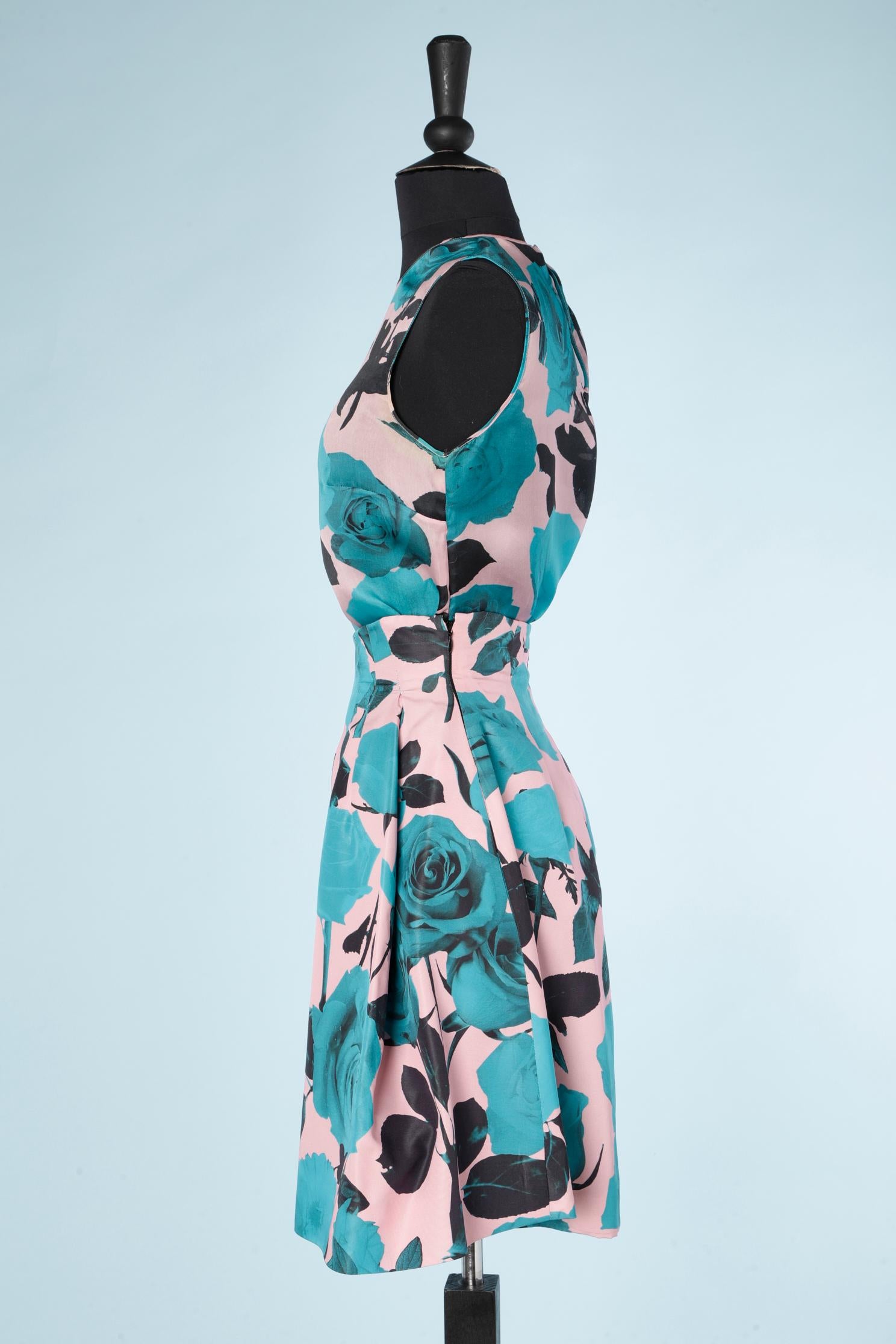 Blue Pastel roses printed silk top and skirt  ensemble Christian Dior Paris  For Sale