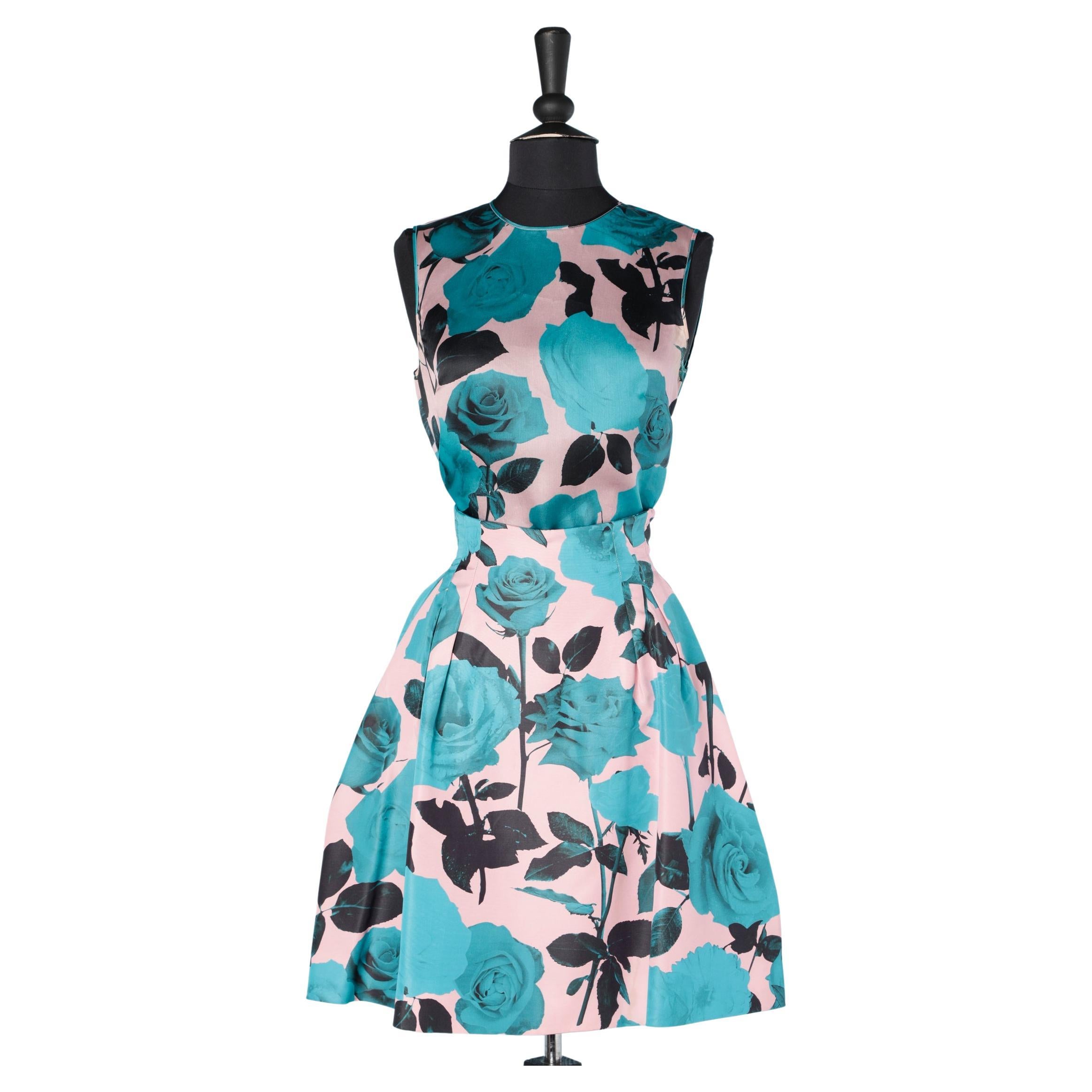 Pastel roses printed silk top and skirt  ensemble Christian Dior Paris For Sale