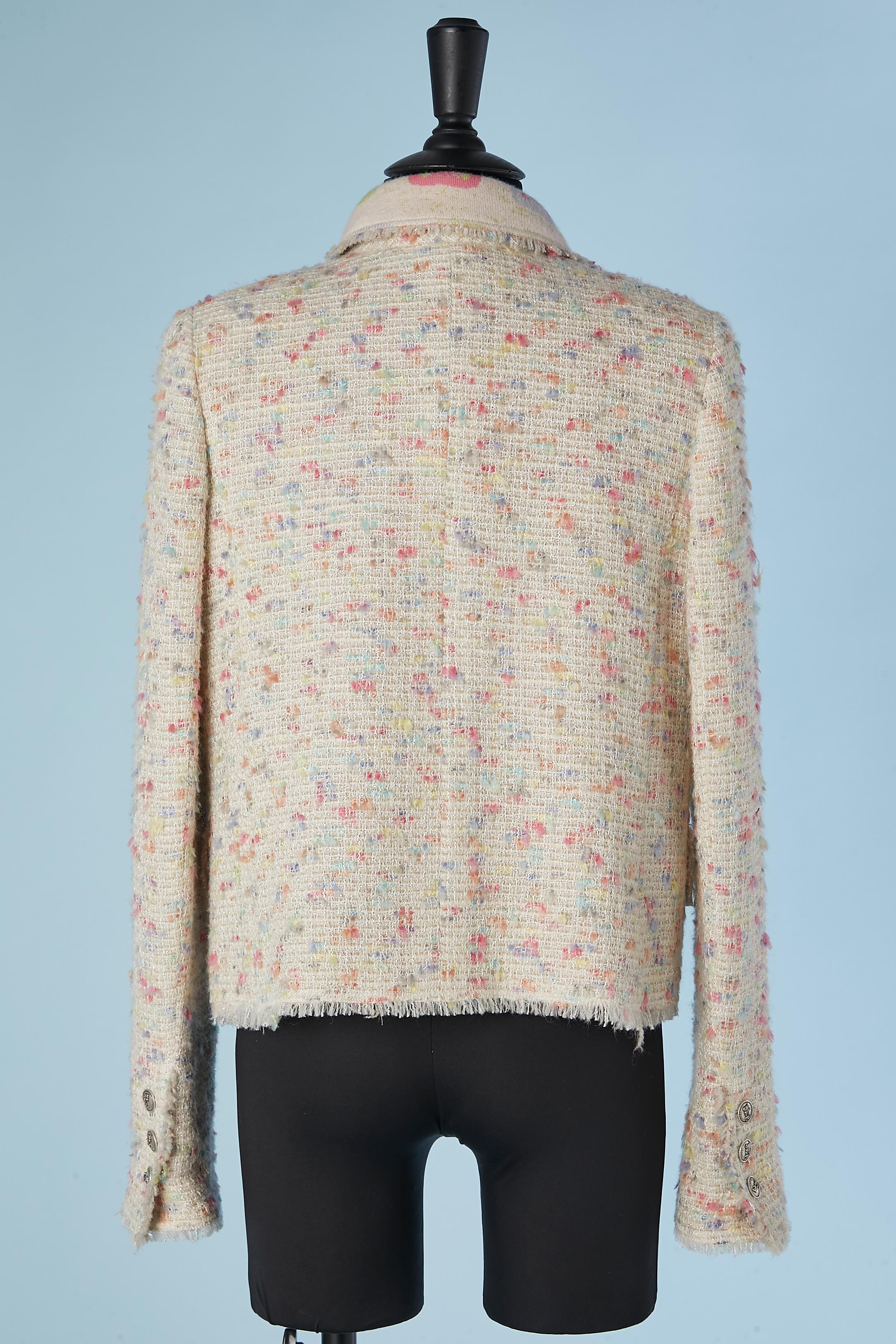 Pastel tweed jacket with flower and jacquard cashmere lining Chanel  2