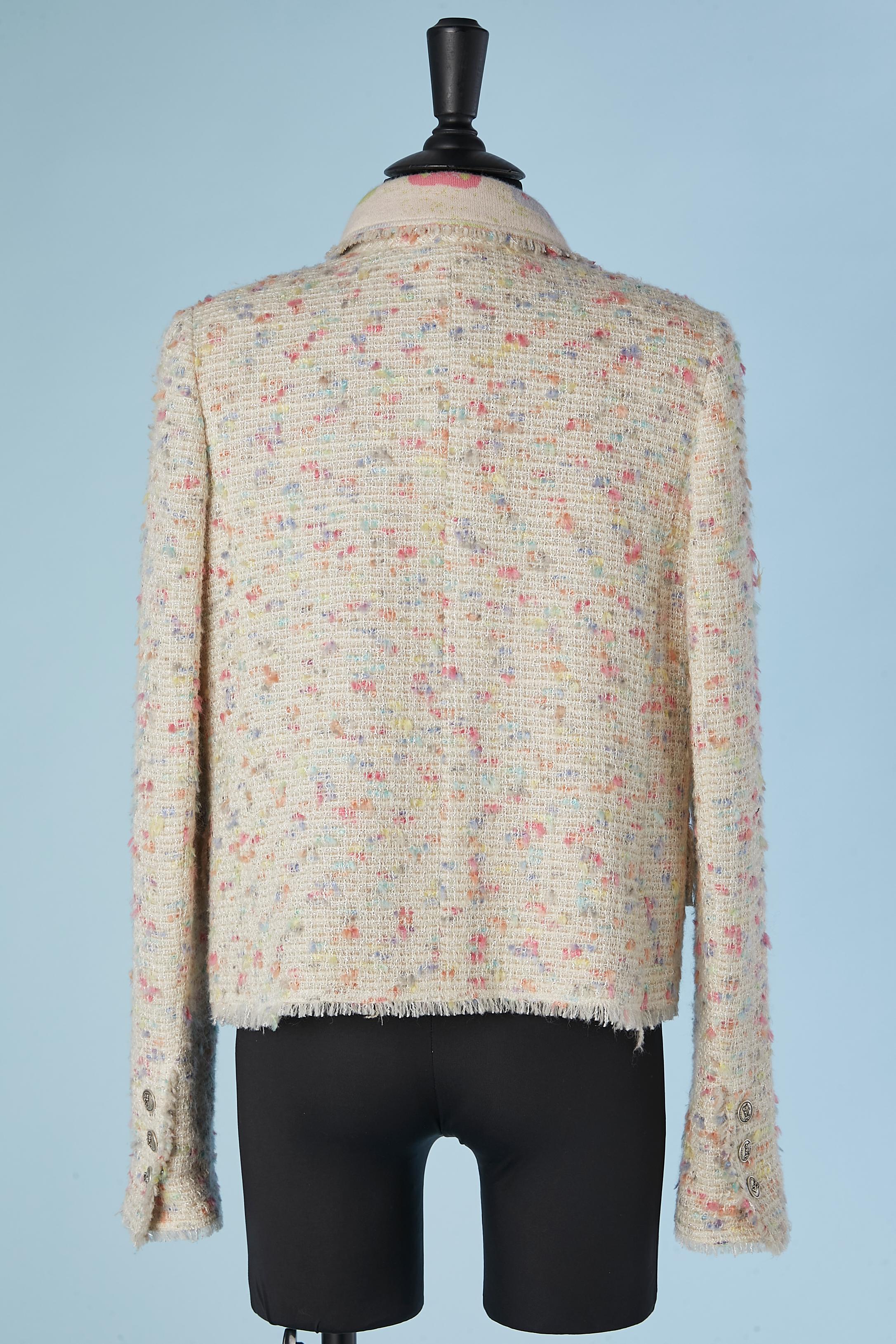 Pastel tweed jacket with flower and jacquard cashmere lining Chanel 1