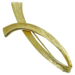 PASTELLI signed vintage gold tone designer brooch