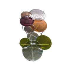Table d'appoint en verre rouge pastille de Sebastian Herkner