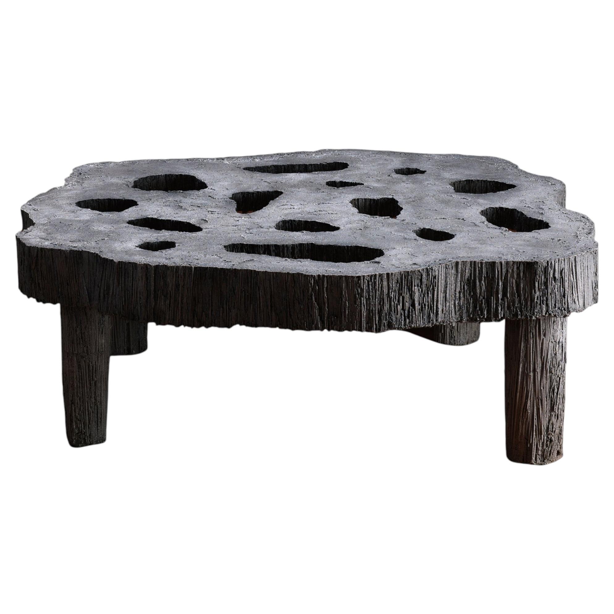 Mesa de centro PASTO, diseño escultural y moderno, fabricada en Argentina en venta