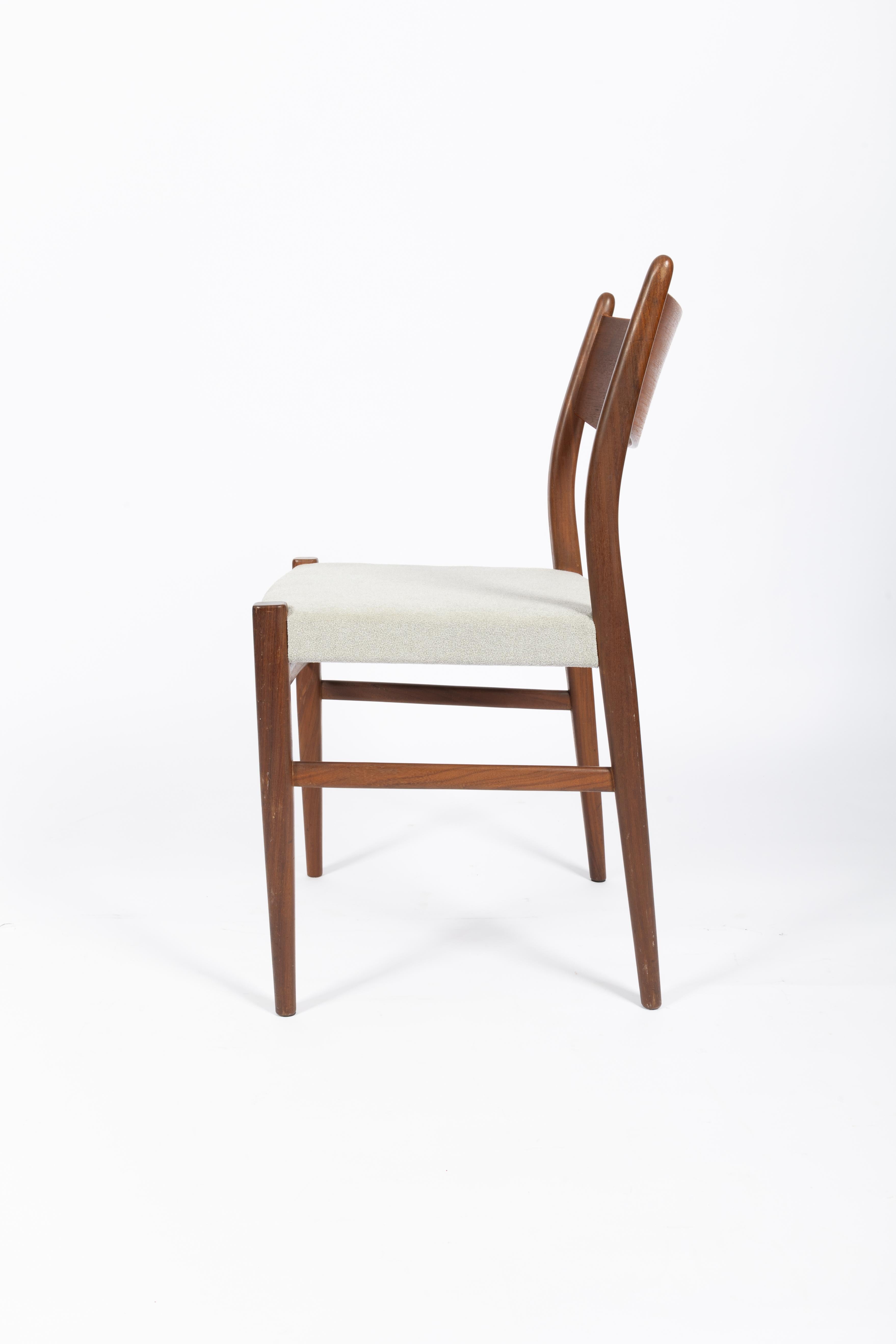 Pastoe: 6 mid-century teak chairs by Cees Braakman, reupholstered For Sale 3