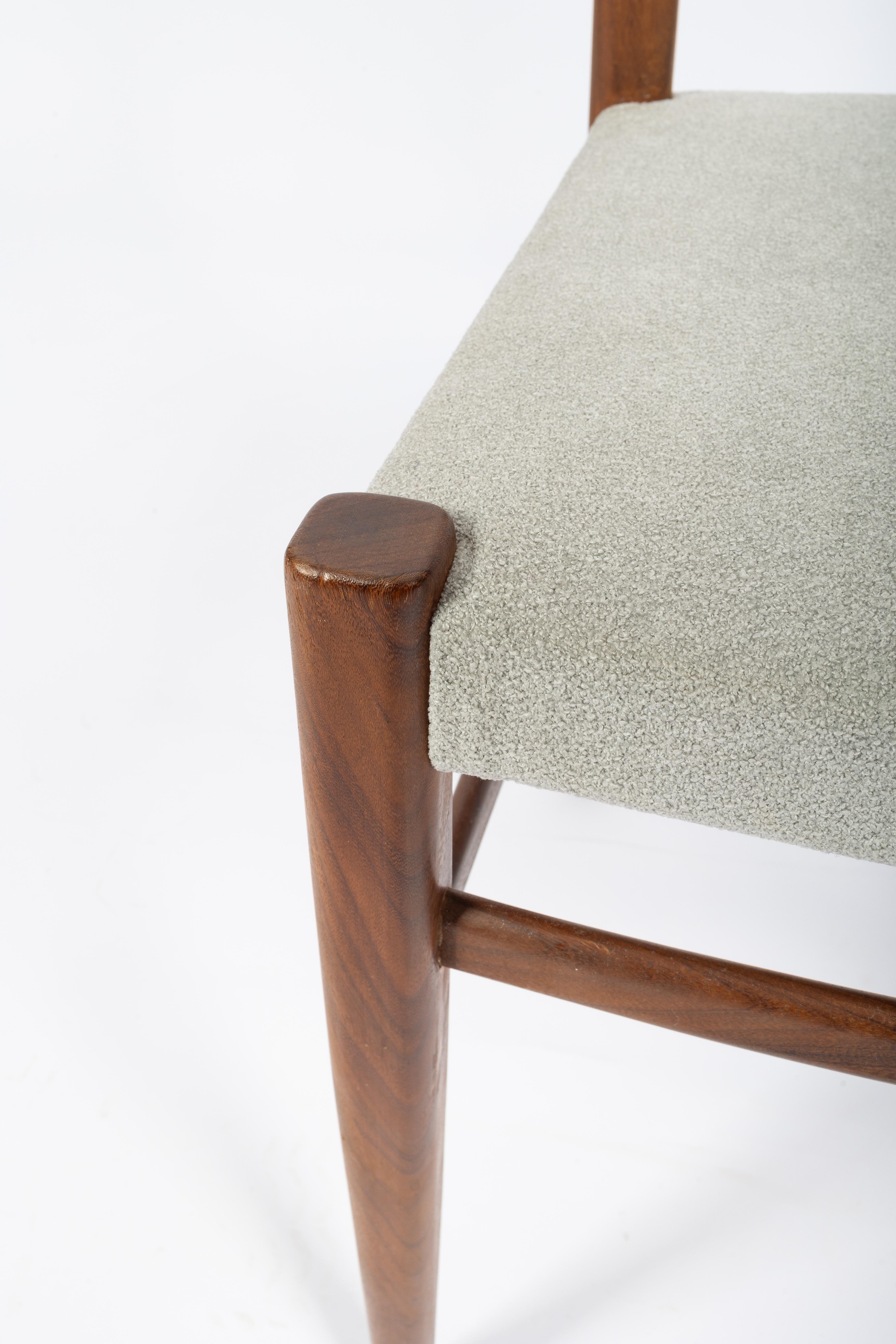 Pastoe: 6 mid-century teak chairs by Cees Braakman, reupholstered For Sale 6