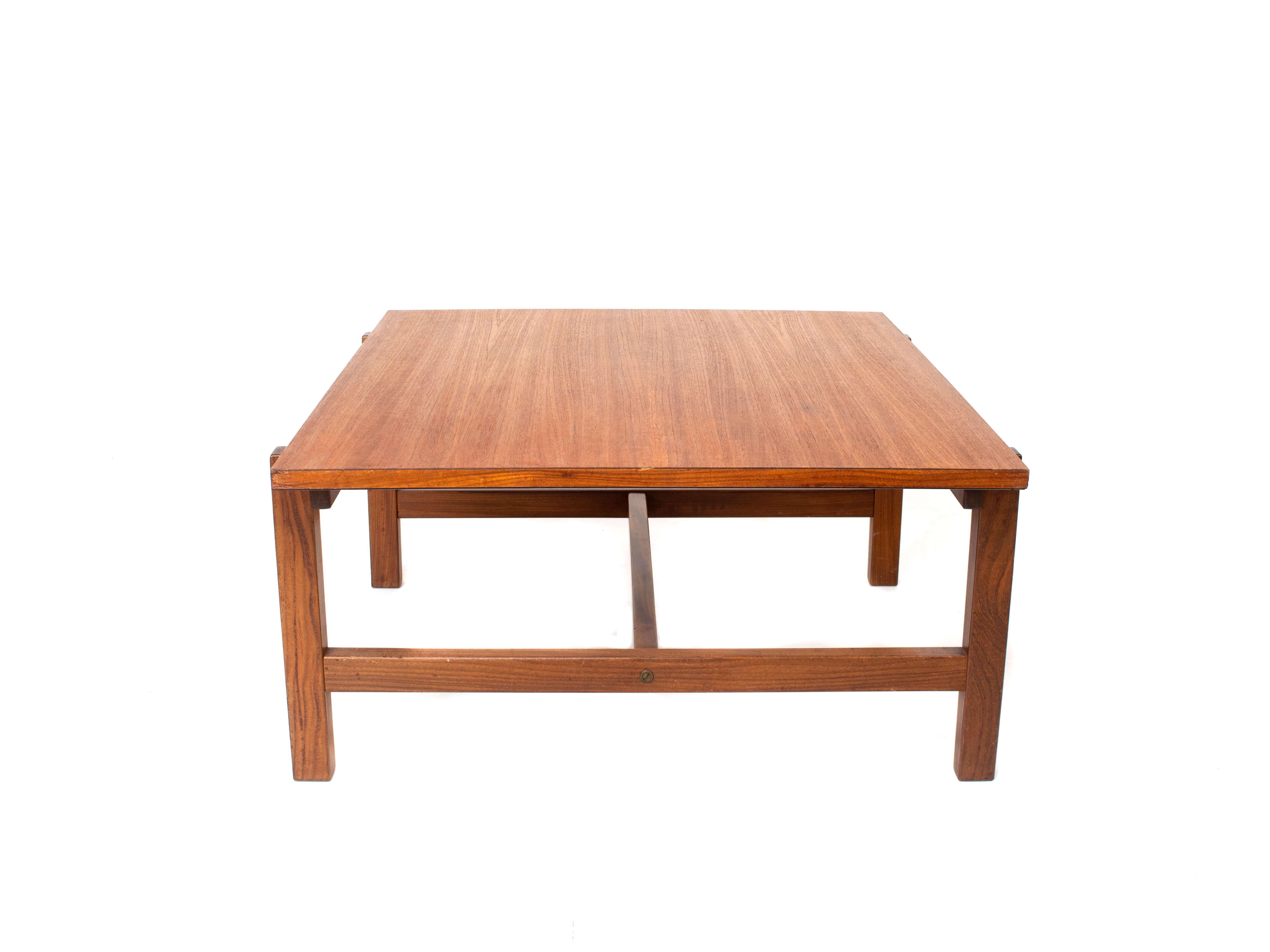 Mid-Century Modern Pastoe Coffee Table Model TA 07 by Cees Braakman with Reversible Top For Sale