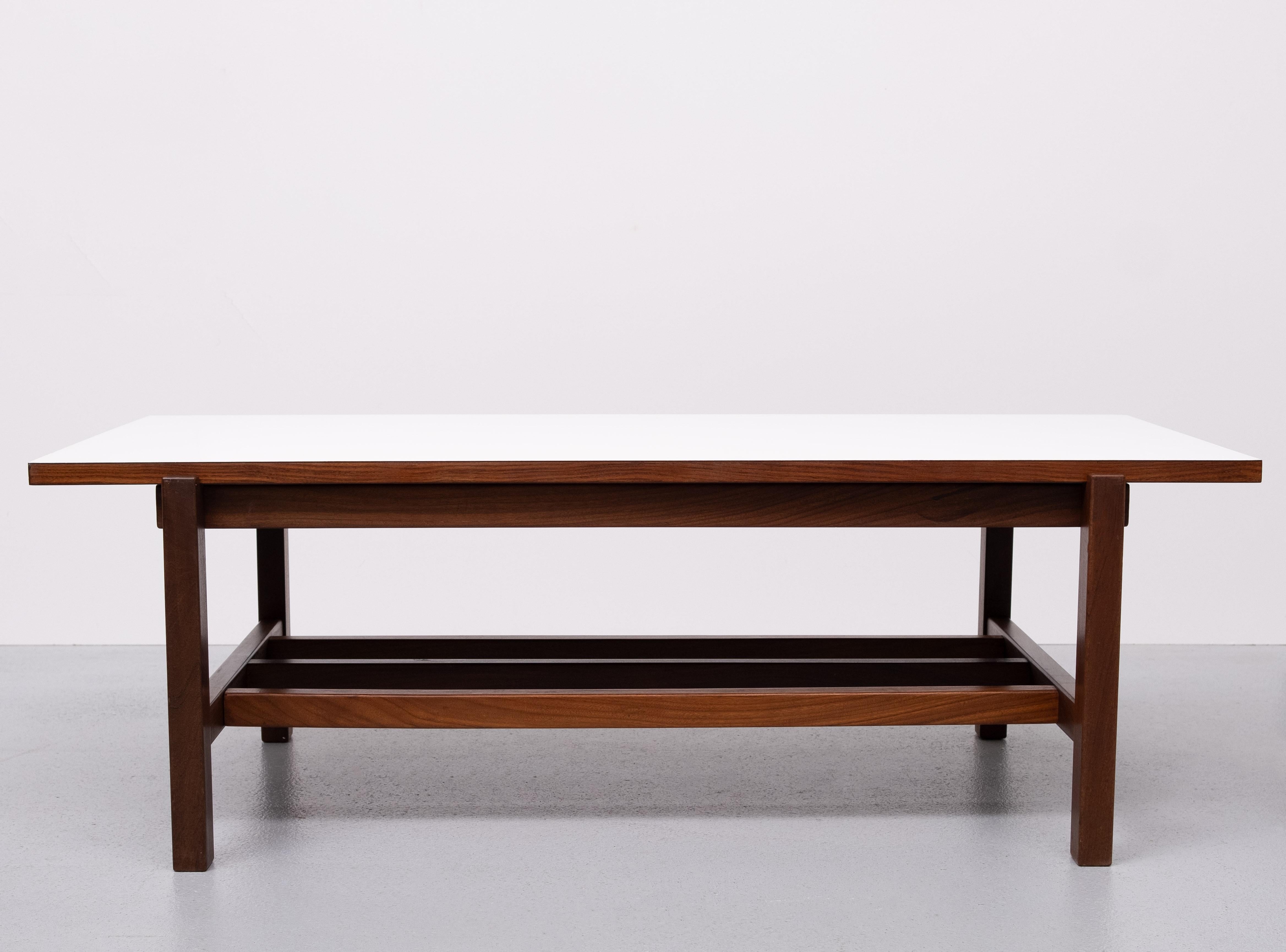 Table basse Pastoe  Modèle TH08 de van Cees Braakman  1960s en vente 4