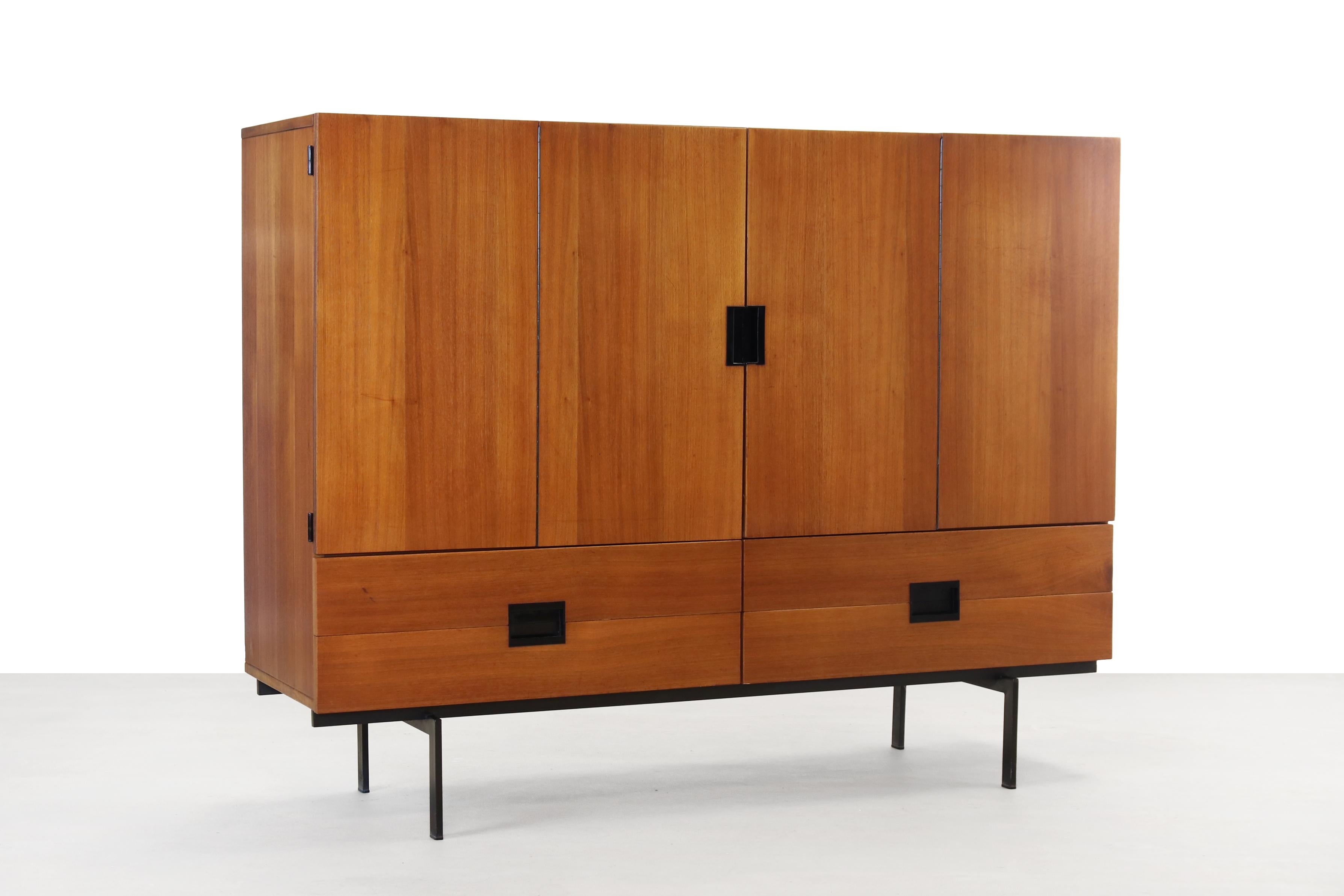 Dutch Pastoe CU04 Teak Japanese Series Cabinet Cees Braakman Highboard, 1960's