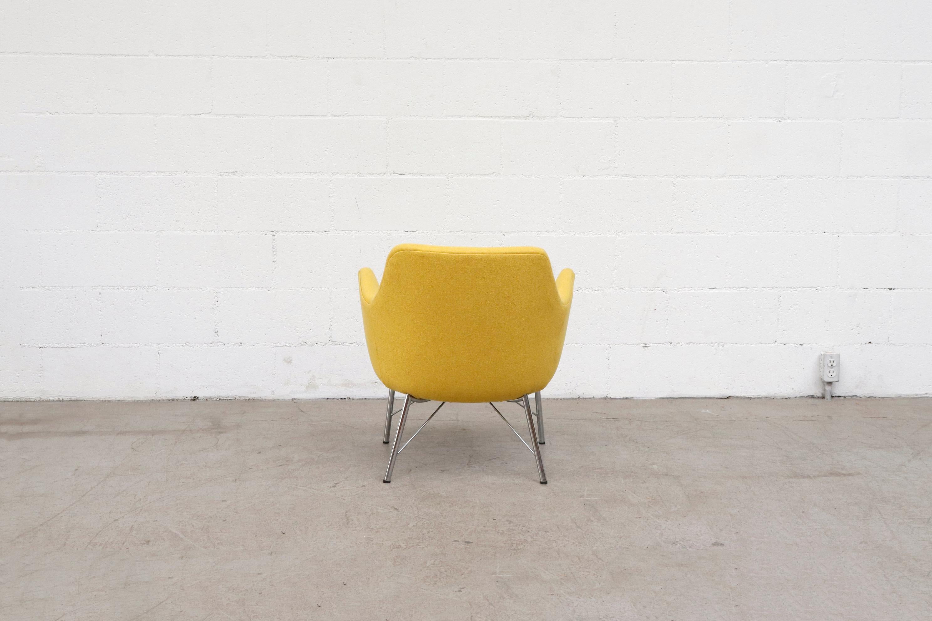 Pastoe Ekselius Lounge Chair for Pastoe in Canary Yellow In Good Condition In Los Angeles, CA