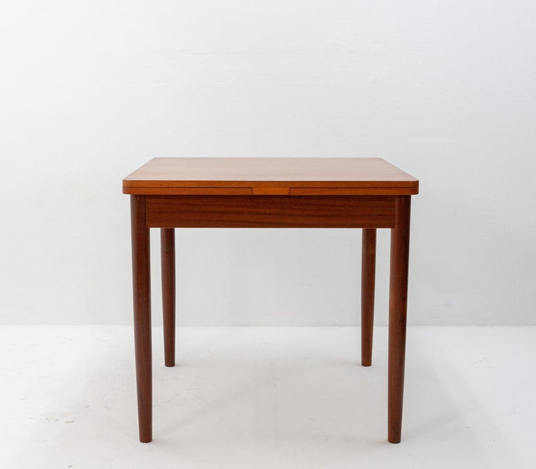 Pastoe Extendable Table Holland 1950s For At 1stdibs Extendable Teak Table From Pastoe 1950s This Design Was Revolutionary As It Europe S