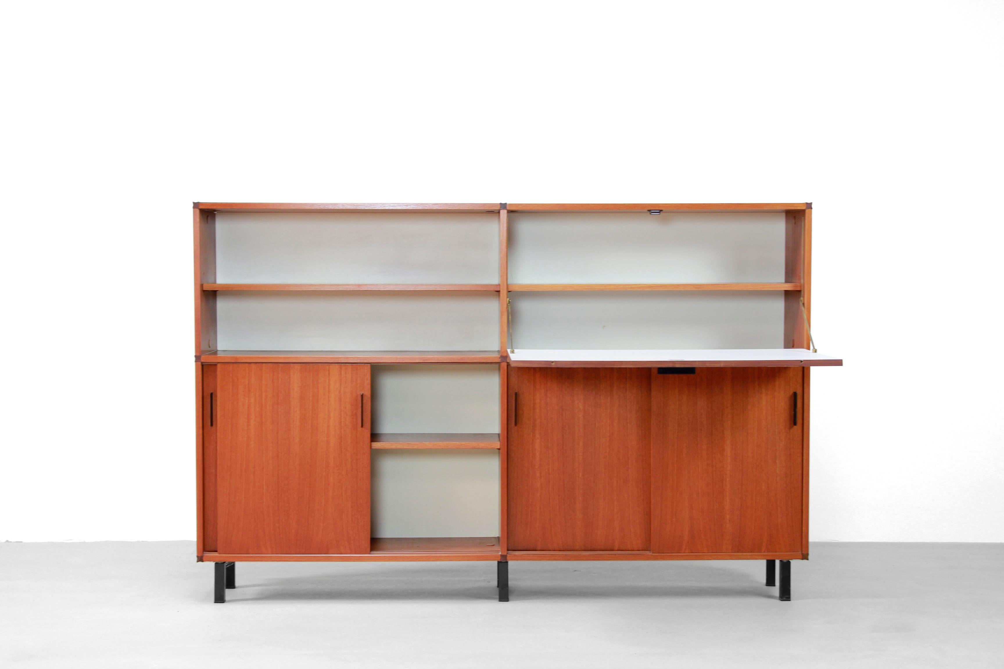 Beautiful Pastoe Made to Measure cabinet designed by Cees Braakman. Very minimalistic straight design and completely demountable, to be arranged differently, or to expand, in other words; truly a custom 