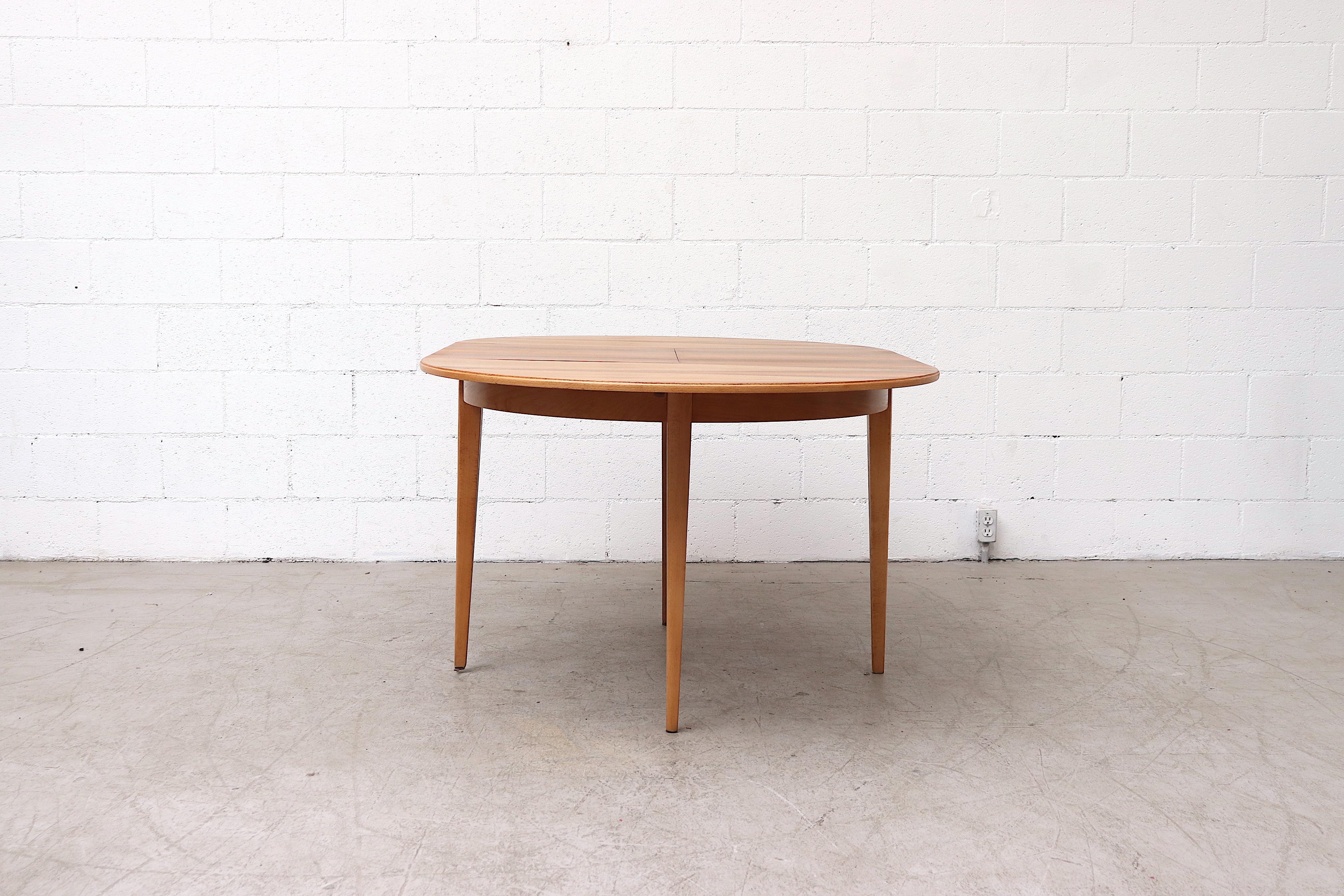 Nutwood Pastoe Midcentury Round to Oval Pecan Dining Table
