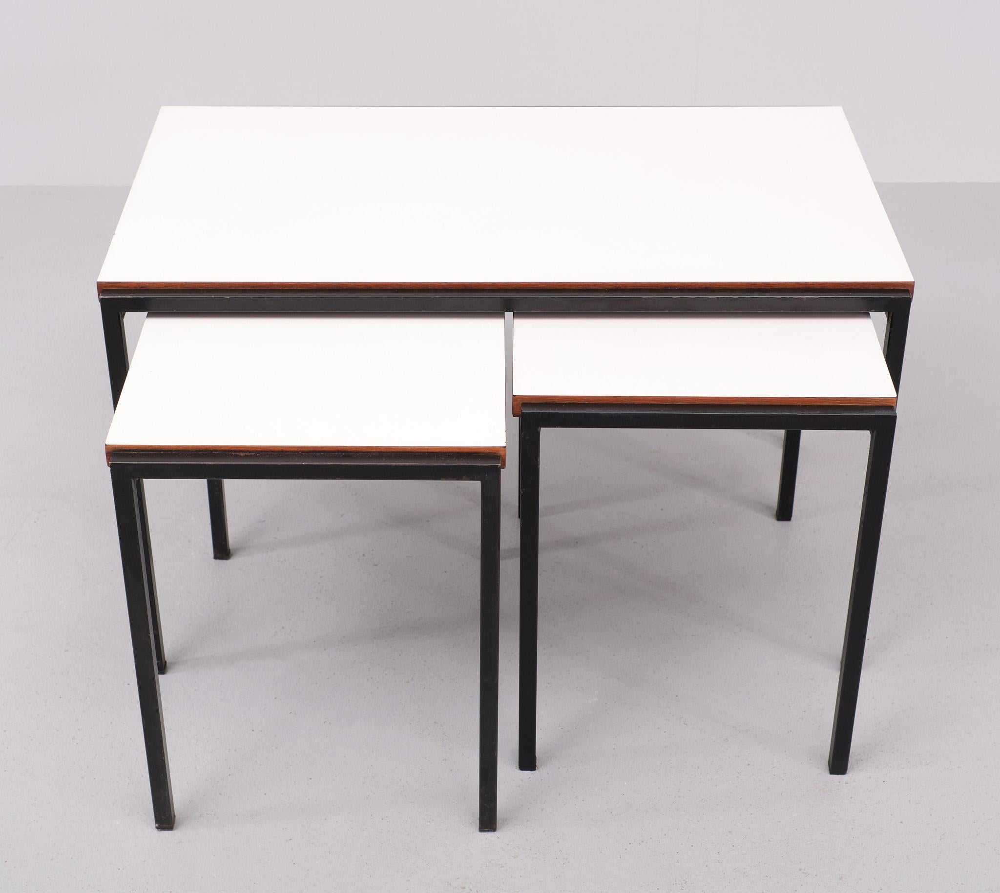 Pastoe nesting tables Cees Braakman ''Japan series''  1960s  Holland  For Sale 2