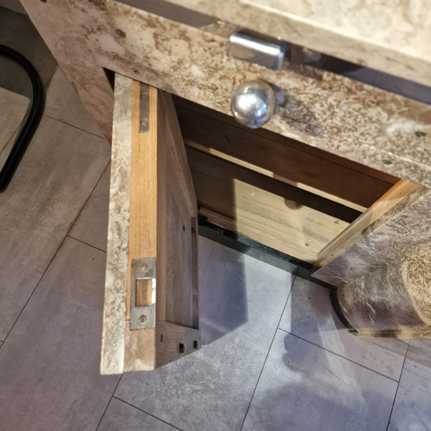 Pastry store marble credenza For Sale 2