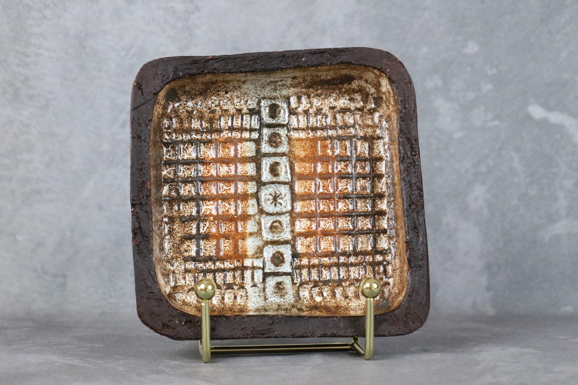 Enameled Pat and Jo Rowland Mid Century Modern Ceramic Vide-Poche, 1970s, era Pelletier