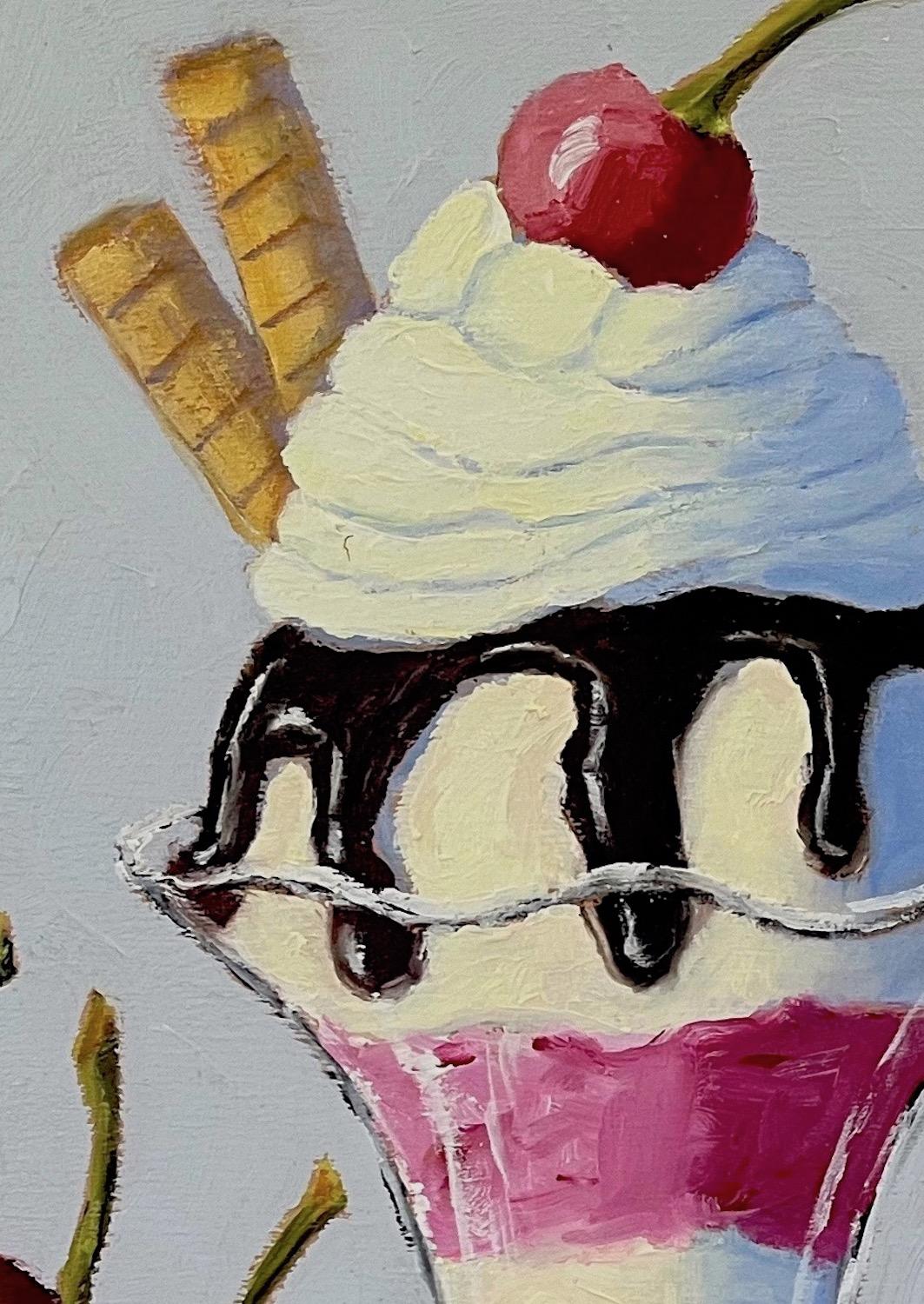 Un Trio gustoso, Pittura a olio - Still-Life Painting Grigio di Pat Doherty