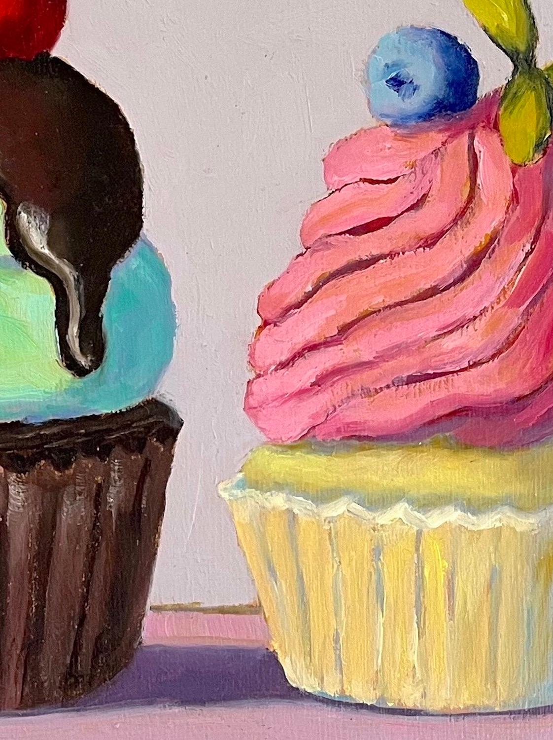 Tre in fila II, Pittura a olio - Still-Life Painting Beige di Pat Doherty