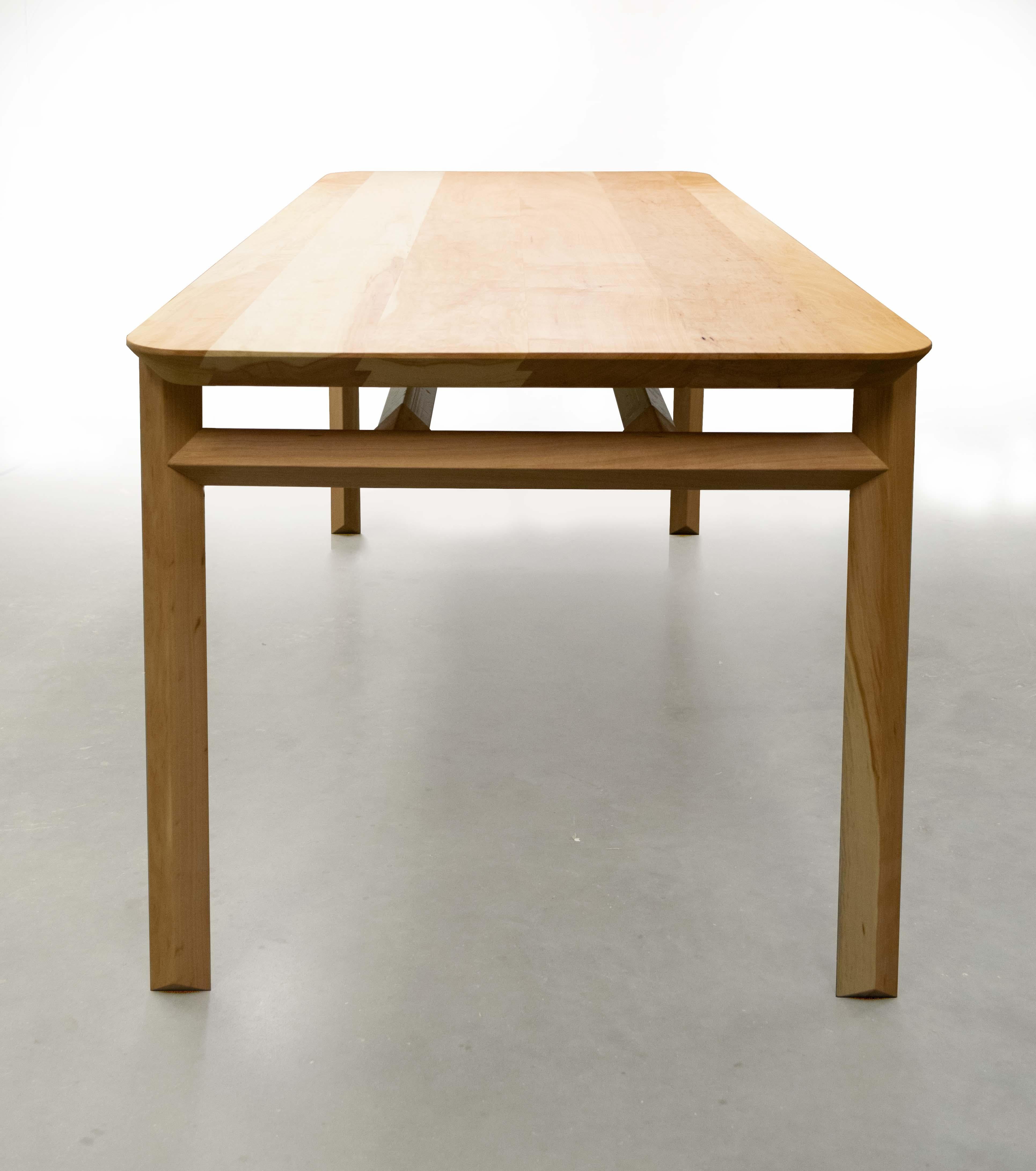 Minimalist Table made in wood from Patagonia, model Patagonia For Sale