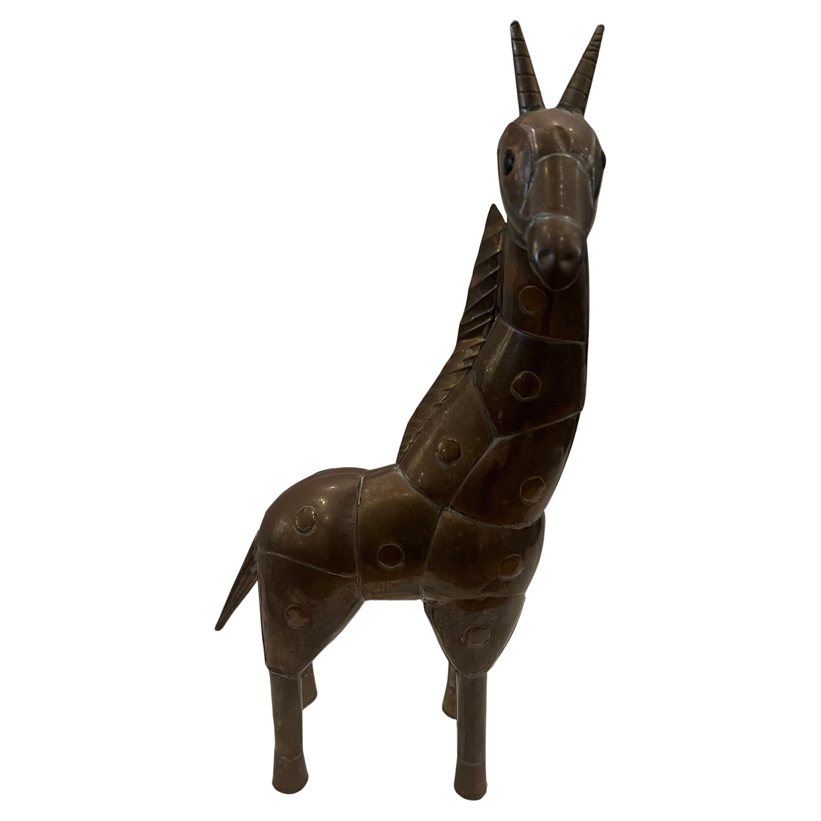Escultura Jirafa de latón patinado y cobre de Sergio Bustamante Moderno de mediados de siglo en venta
