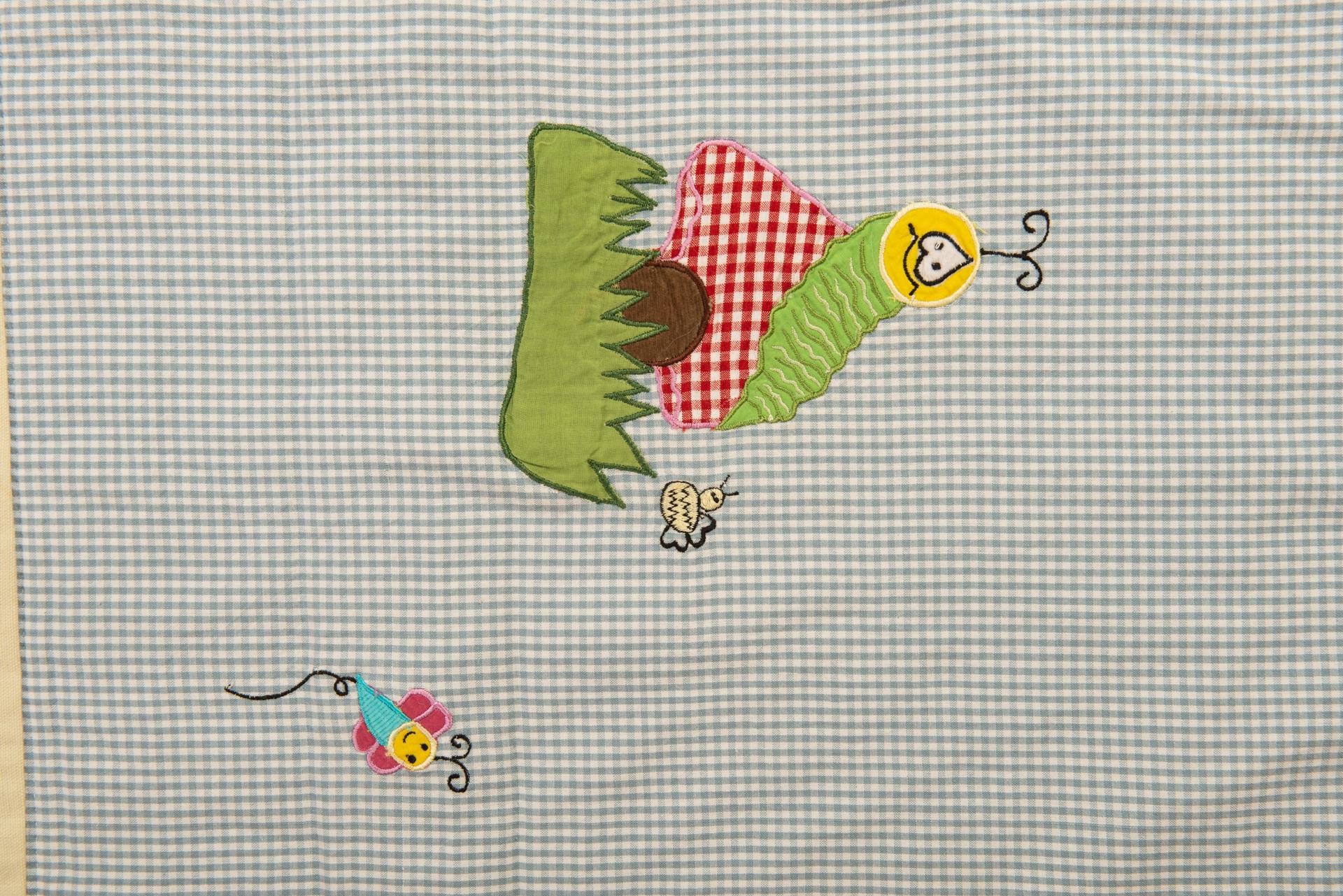 Tissé à la main Courtepointe faite main pour bébé en vente