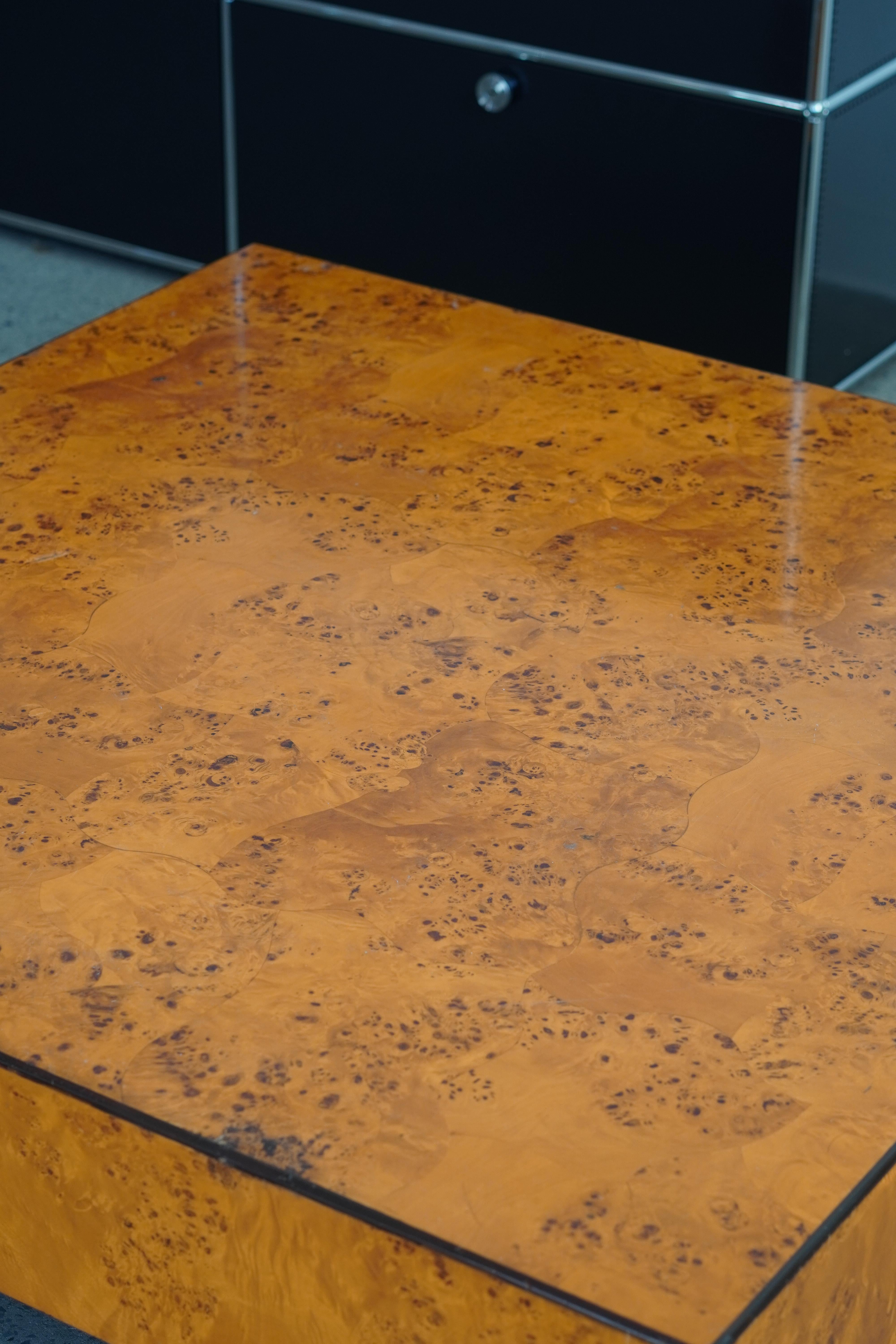 Mesa baja de madera de olivo patchwork Madera de burl en venta