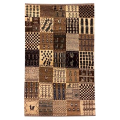 Patchwork-Perserteppich mit Stammesmotiven, Wolle in Indigo, Braun und Creme, 3
 x 5
