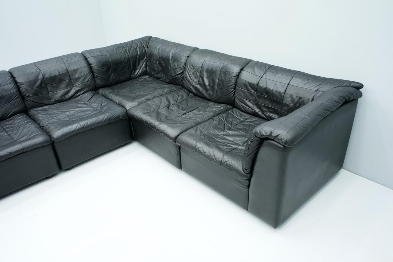 Patchwork-Sofa aus schwarzem Leder mit 5 Elementen, 1970er Jahre (Ende des 20. Jahrhunderts) im Angebot
