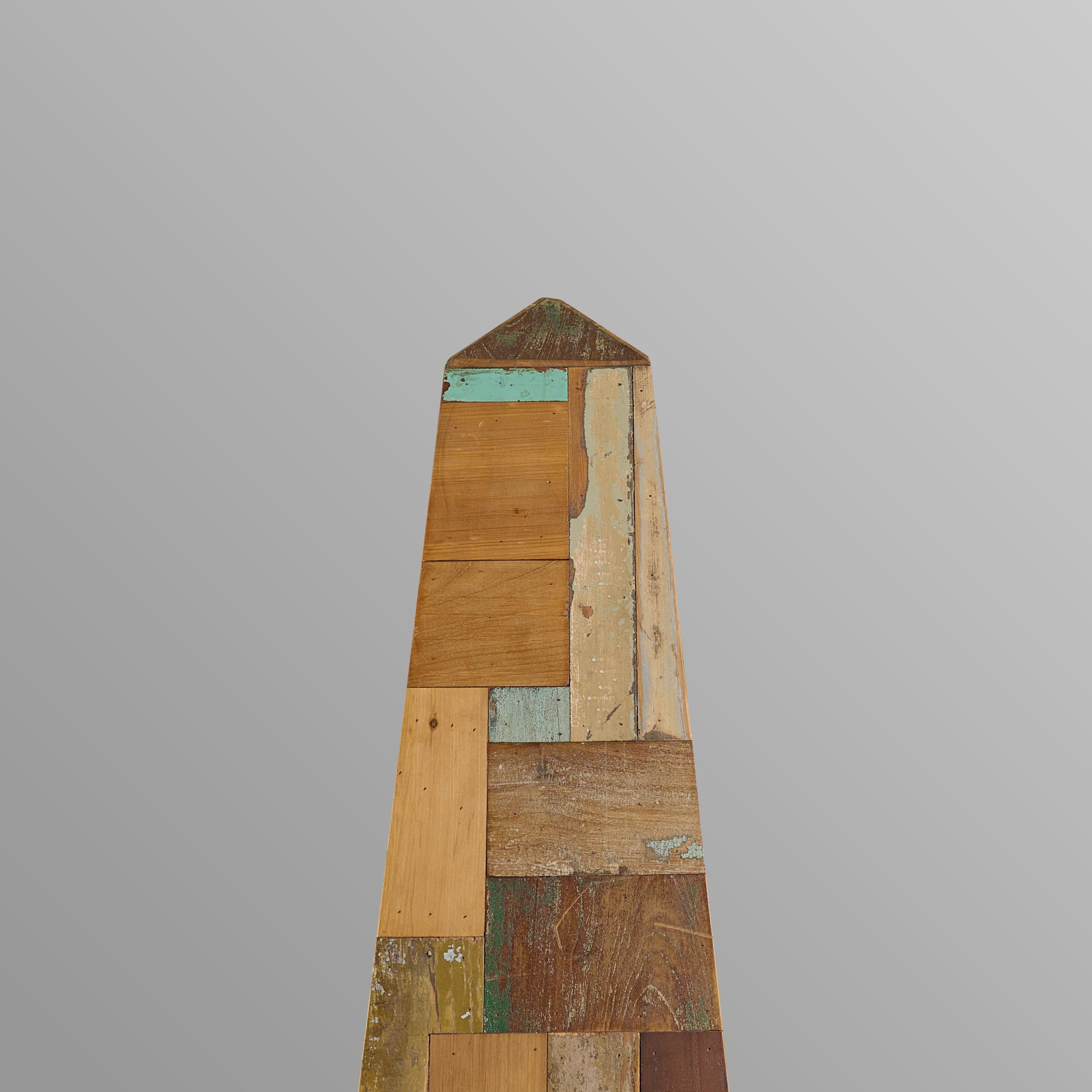 Patchwork Wood Obelisk In Good Condition For Sale In Chicago, IL