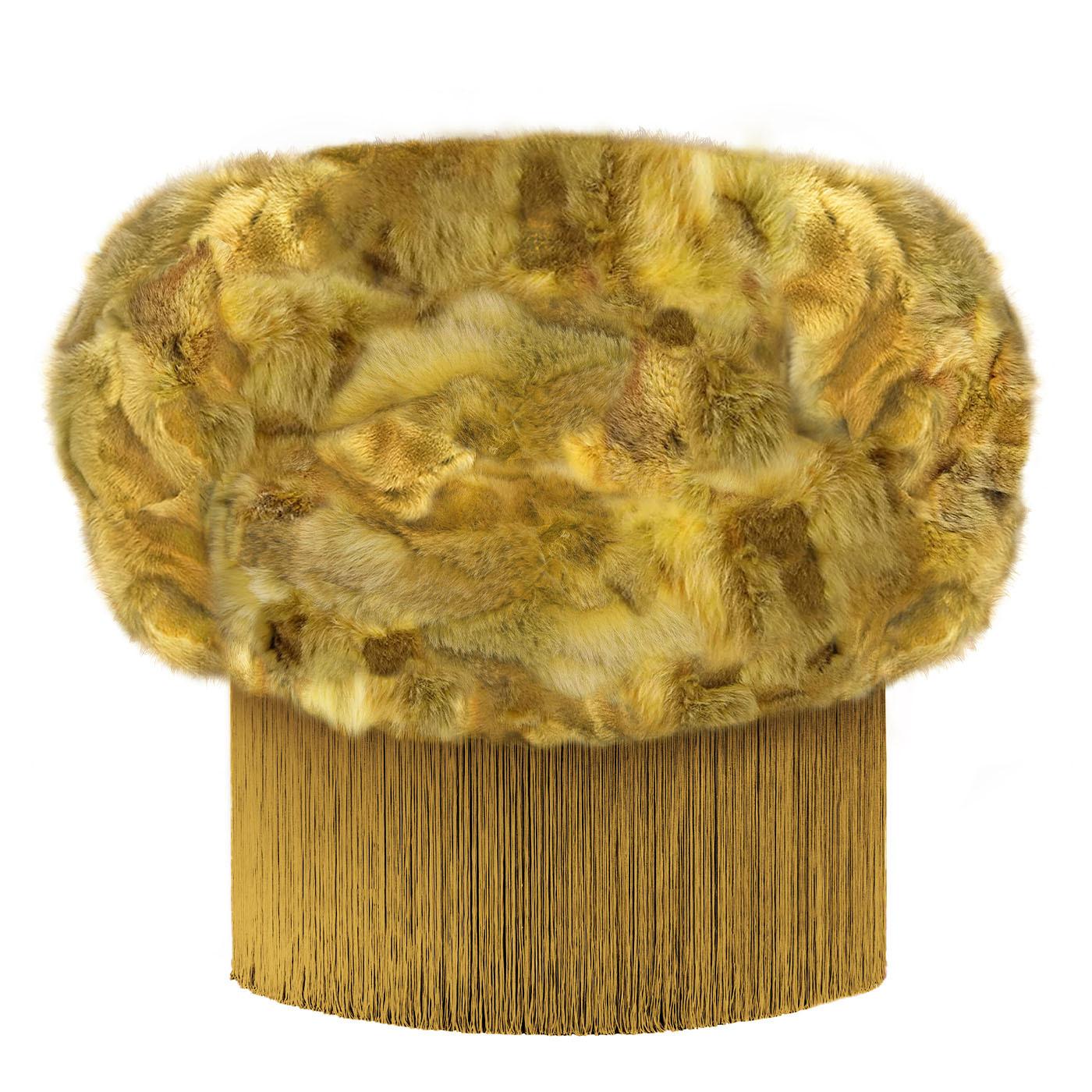 Lorenza Bozzoli Couture presents a limited-edition collection characterized by an extremely soft design, eclectic and distinctly retro. The new Fur Collection offers the Couture iconic pieces in a furry version with colours inspired by the seventies