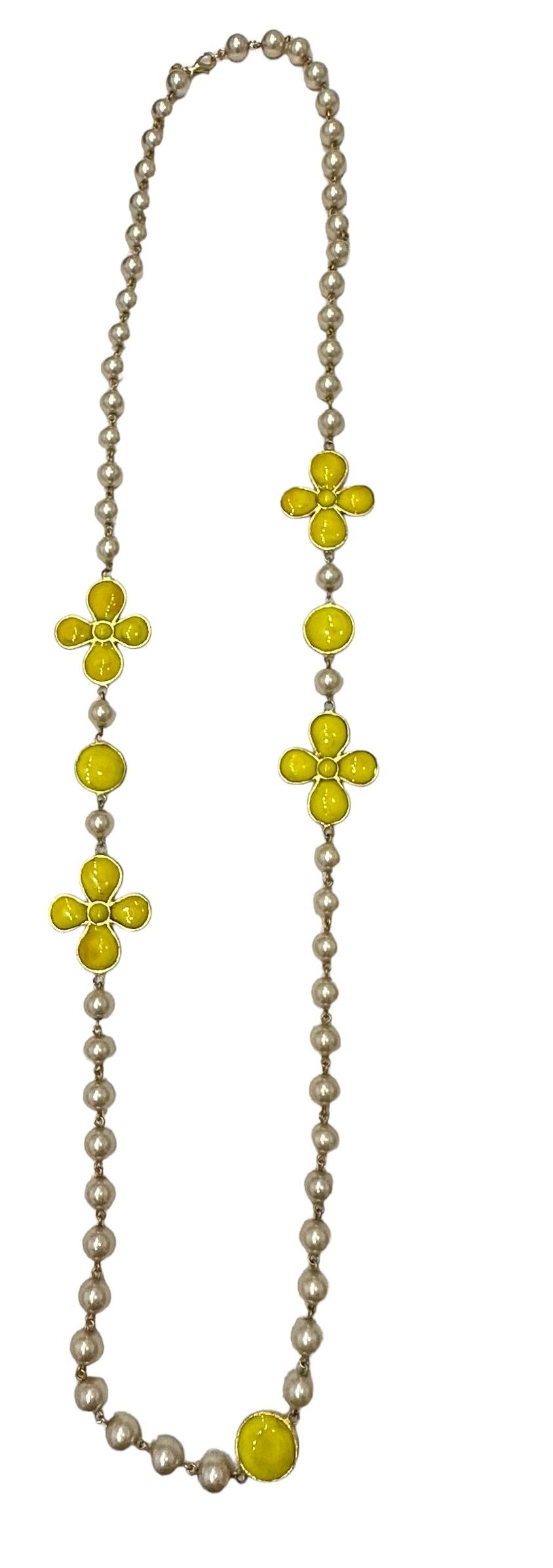 Artista Pate de Verre e Perla Sautoir in vendita