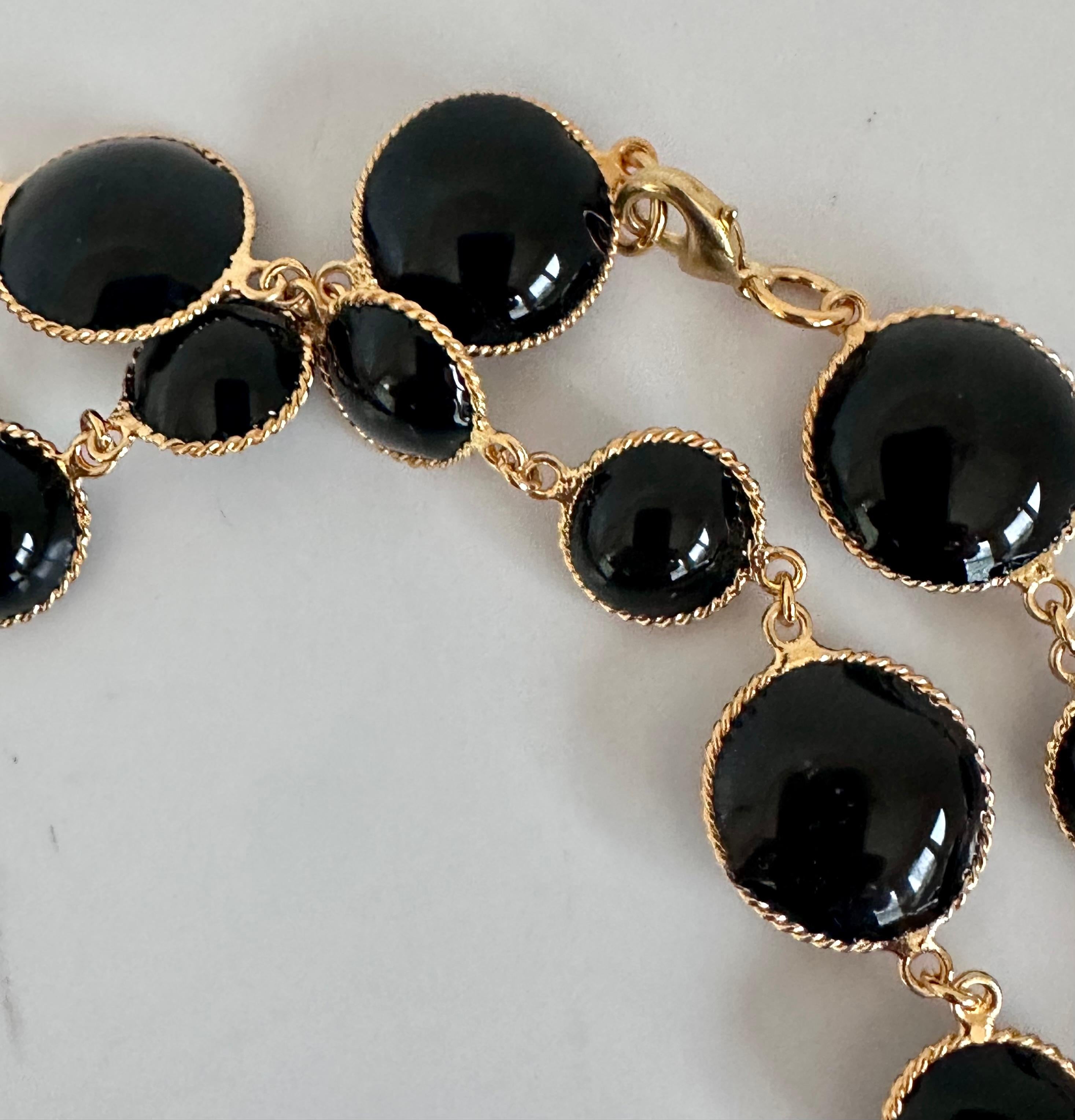 Masterfully crafted glass necklace in black from Pate de Verre Collection. 
Designed by a former artisan of the Atelier de GRIPOIX in the savoir faire used for all the Chanel pieces they executed.
This is a very specific process and few artists can 