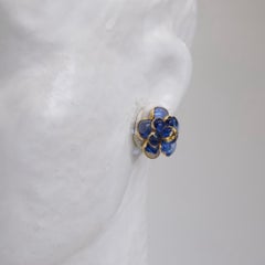 Pate de Verre Blaue Kamelien-Ohrringe