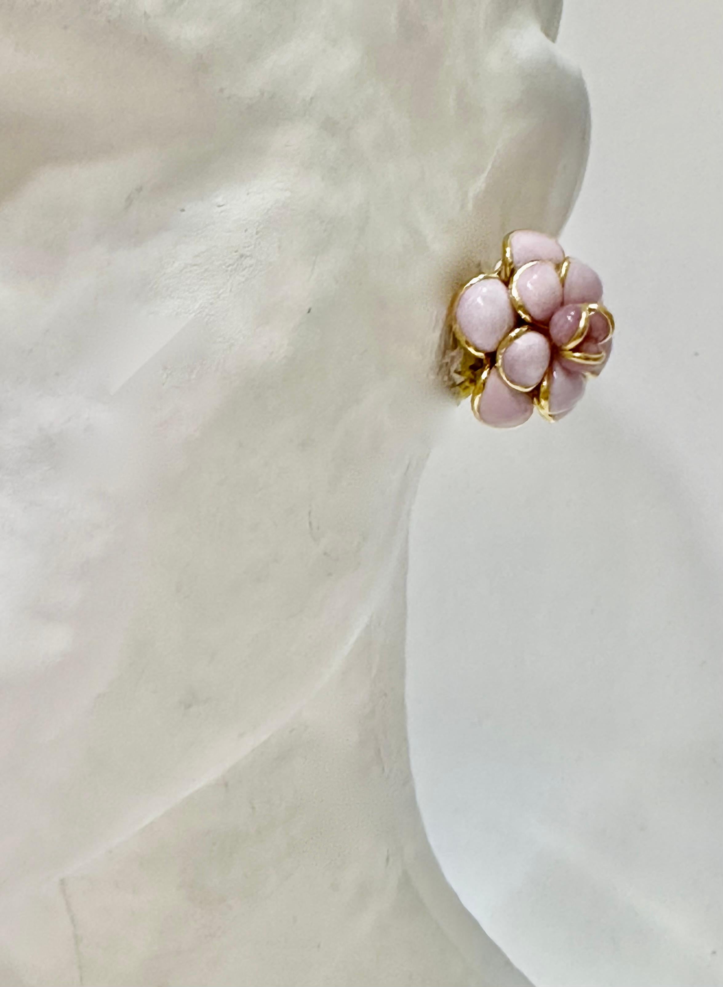 Artista Orecchini Pate de Verre Blush Pink Camelia in vendita