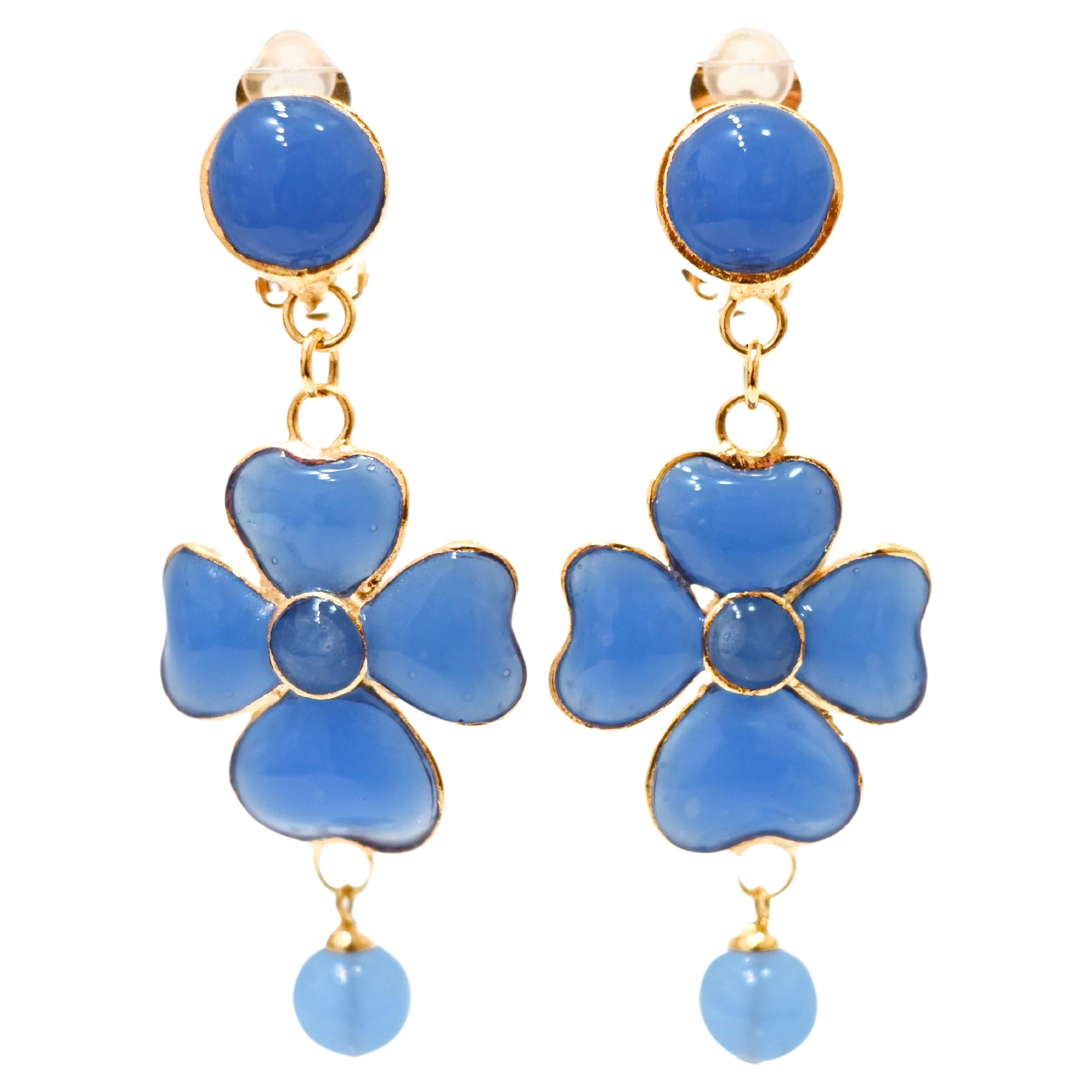 Pate de Verre Clover Clip Earrings For Sale