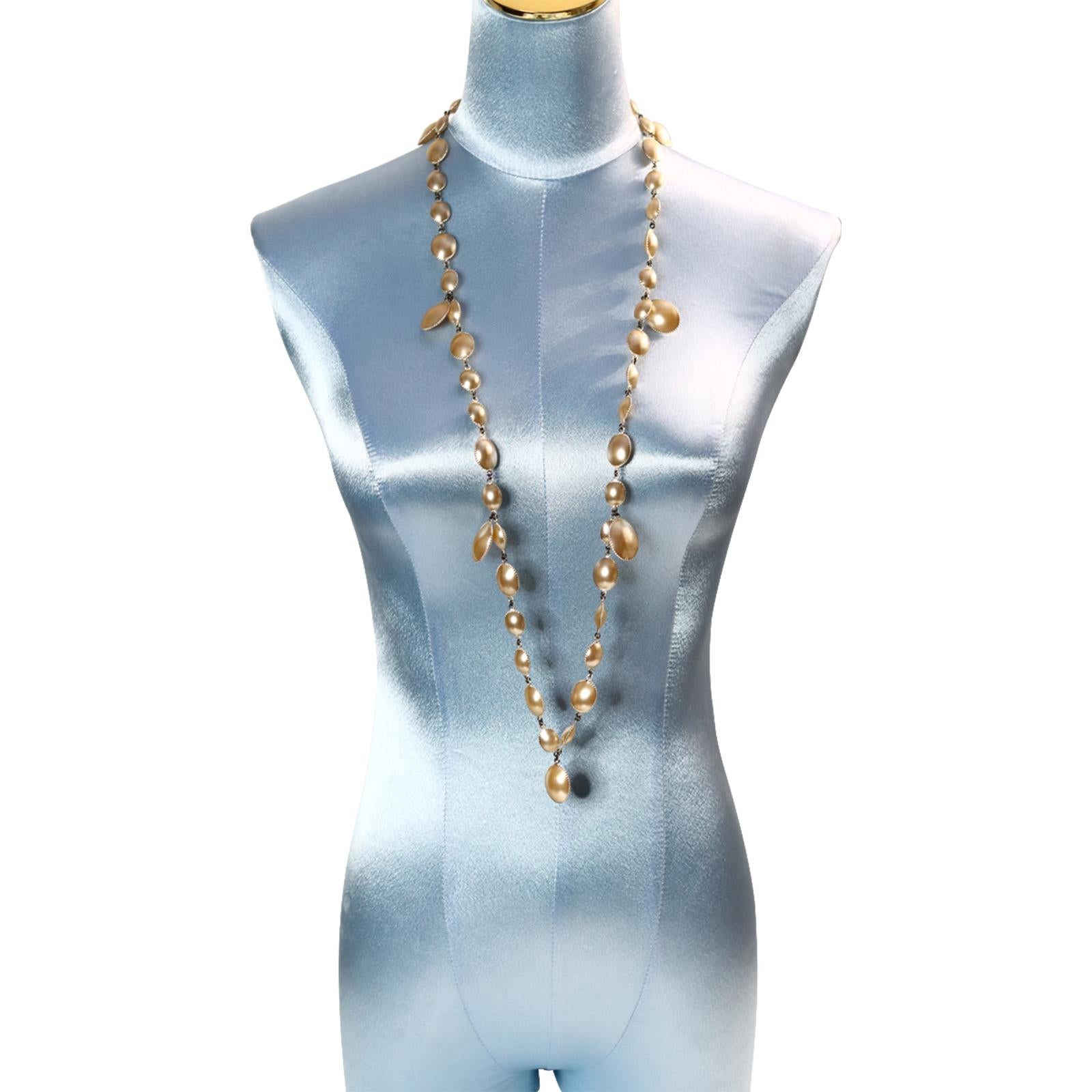 Pate De Verre Dangling Faux Pearl Necklace, circa 2000s For Sale 1