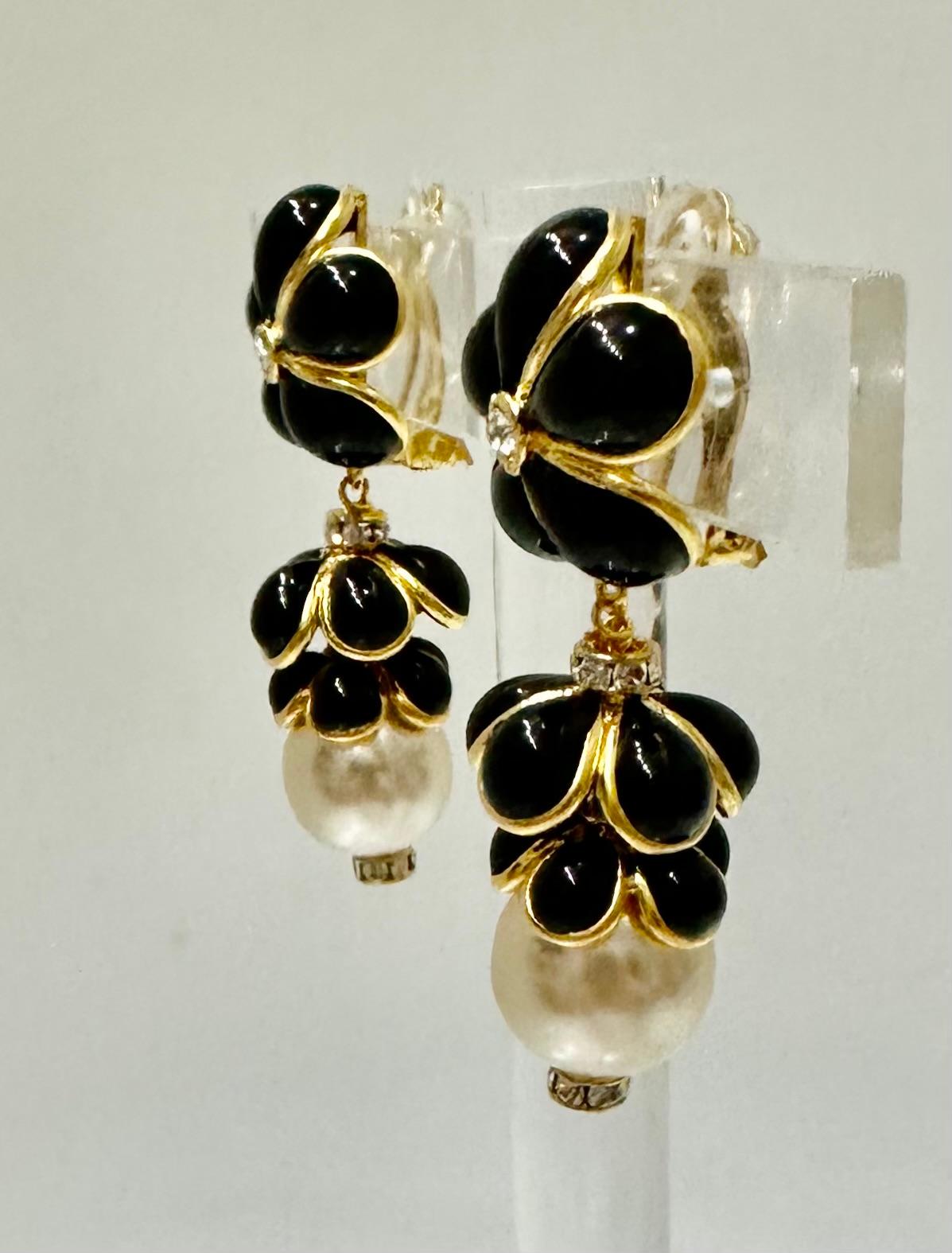 Women's or Men's Pate De Verre Flower and Pearl Drop Earrings For Sale