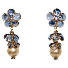 Pate de Verre "Houblon" Clip Earrings