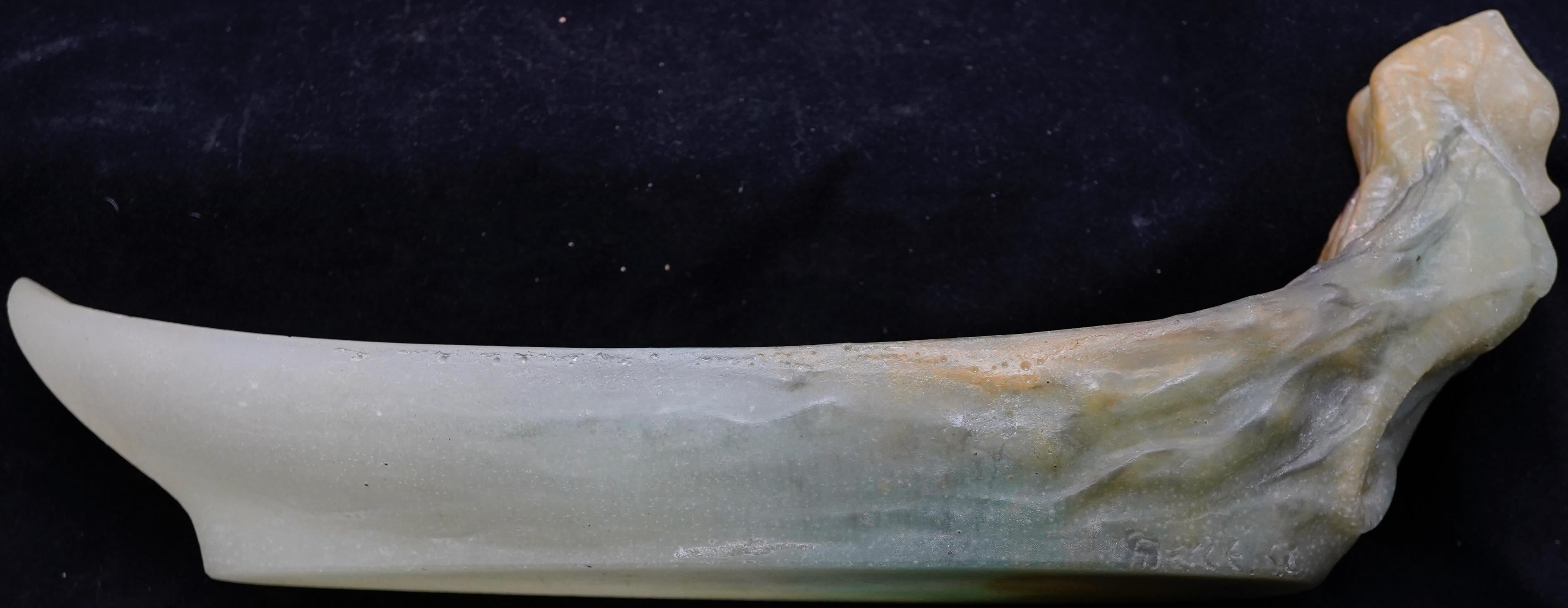 Art Nouveau Pate de Verre Vide-Poche con cavalluccio marino (Hippocampo) di  Walter e Berge. in vendita