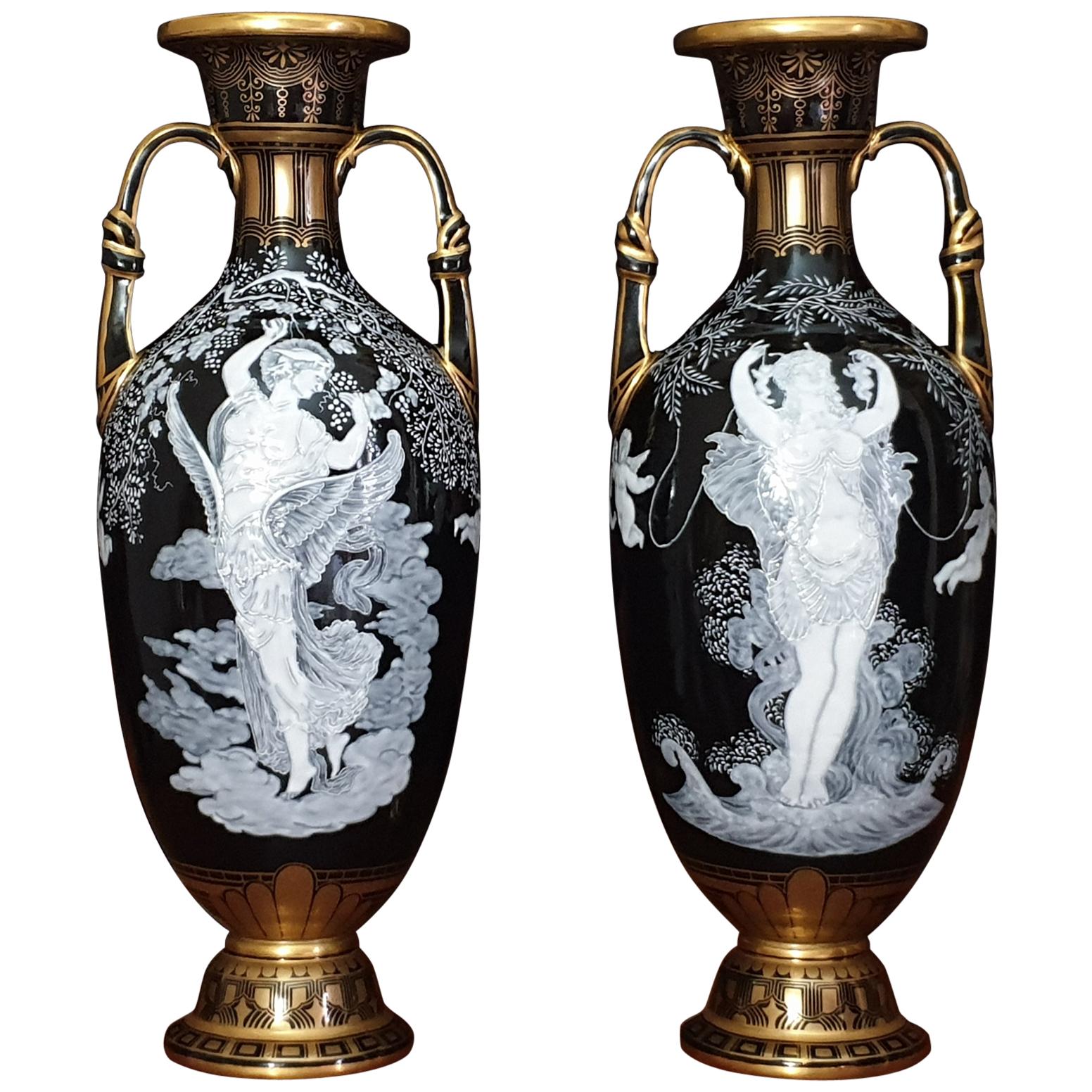 Pate Sur Pate Black & White Large Vases "VENIT & FUGIT", 19th Century  For Sale