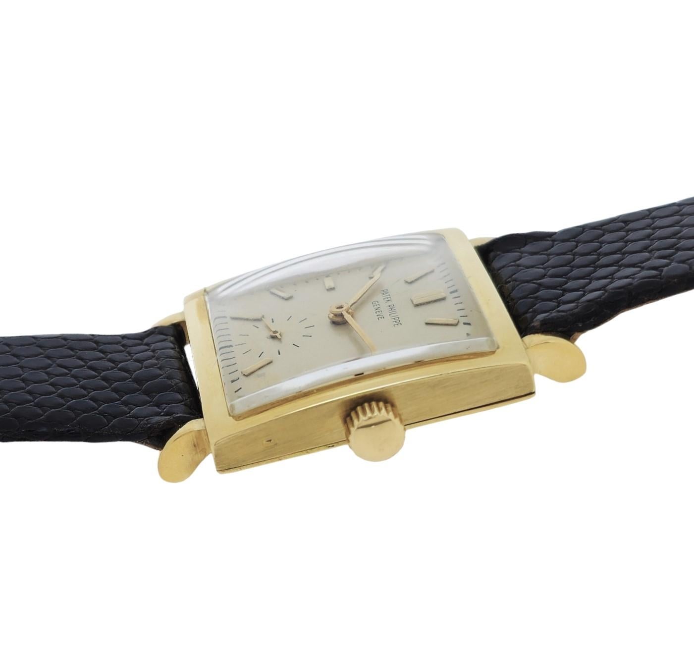 Patek Philippe 1431J Vintage Square Shape Unisex  with Bracelet, Circa 1951 In Excellent Condition For Sale In Santa Monica, CA