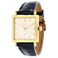 Patek Philippe 1431J Vintage Square Shape Unisex  with Bracelet, Circa 1951