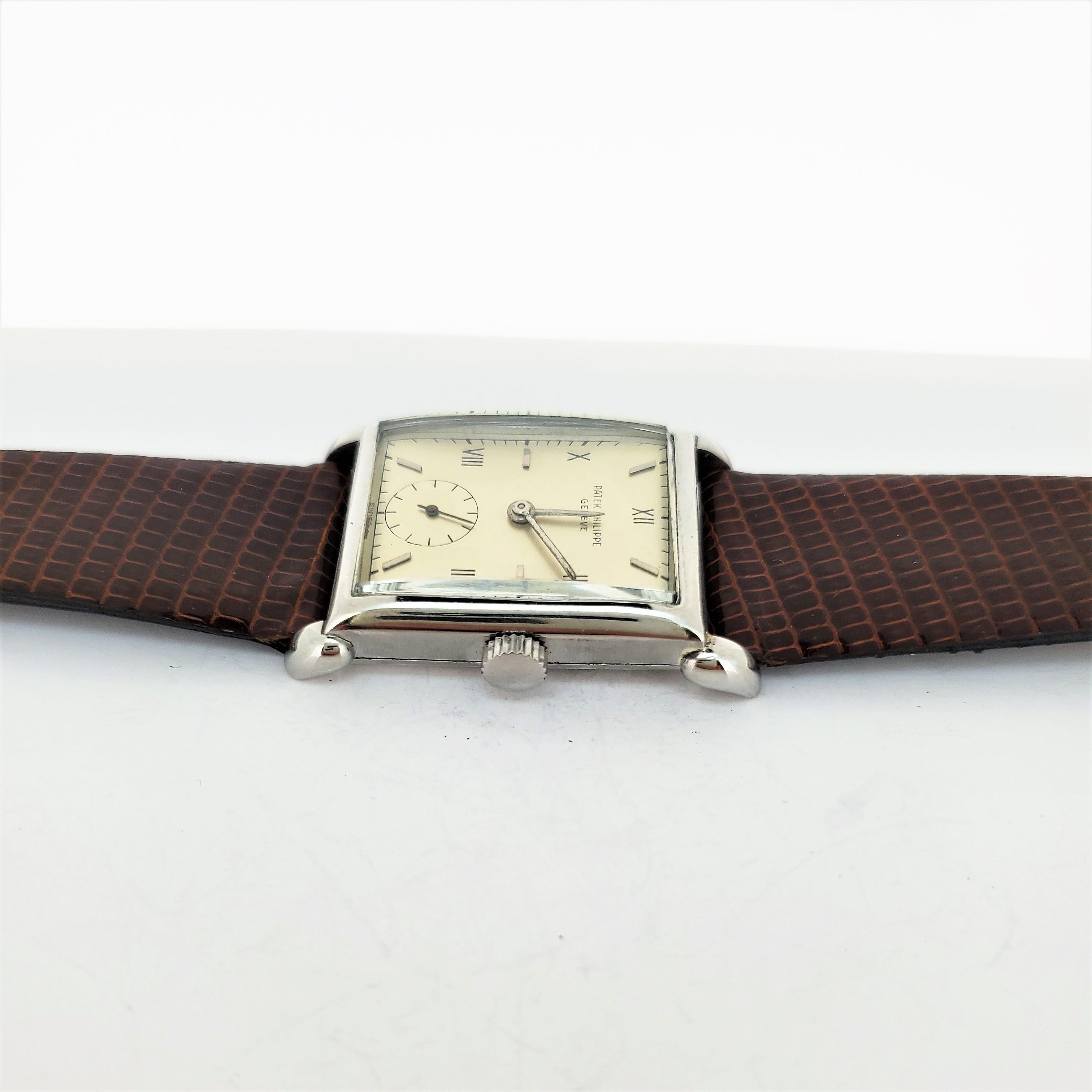 Patek Philippe 1530A Rectangular Watch, circa 1948 In Excellent Condition For Sale In Santa Monica, CA
