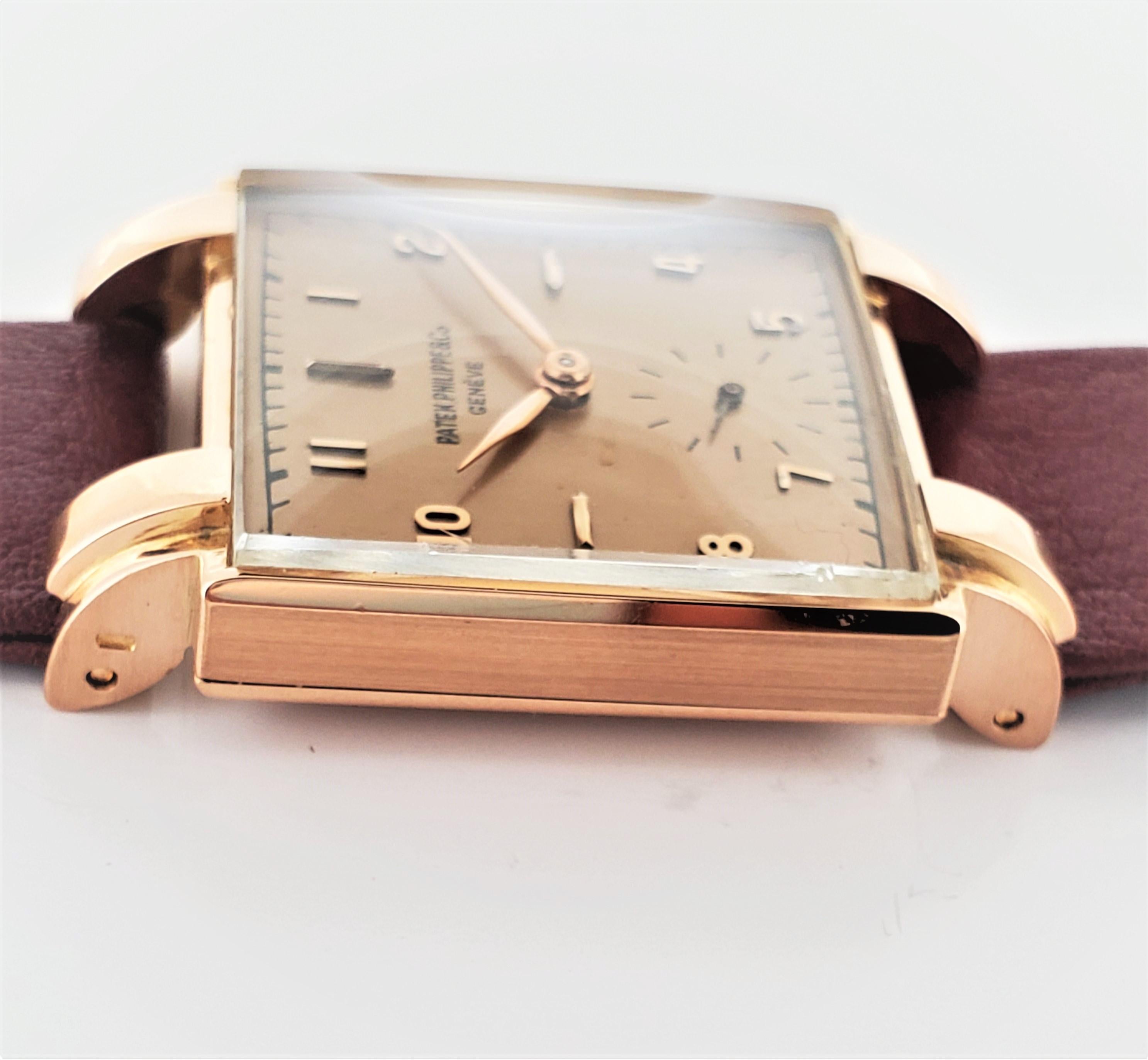 Quadratische Uhr von Patek Philippe 1566R aus Roségold, um 1947 im Angebot 3