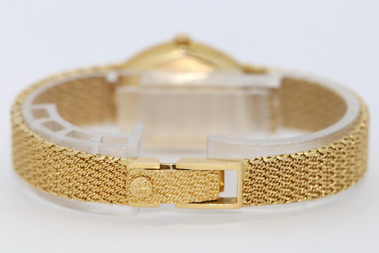 Patek Philippe 18 Karat Gold Vintage Ladies Wrist Watch Ref. 4463 Blue Dial For Sale 1